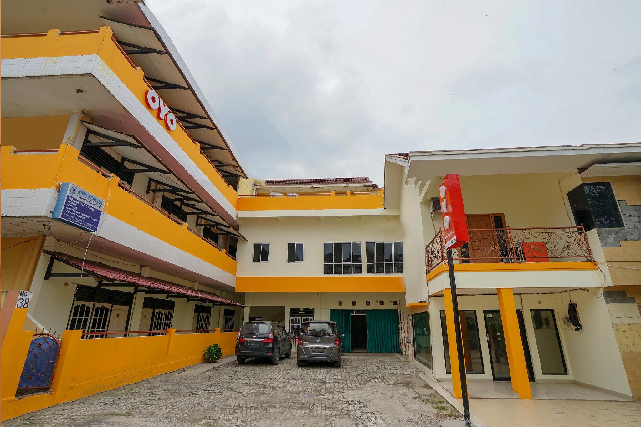 Ngoại cảnh khách sạn