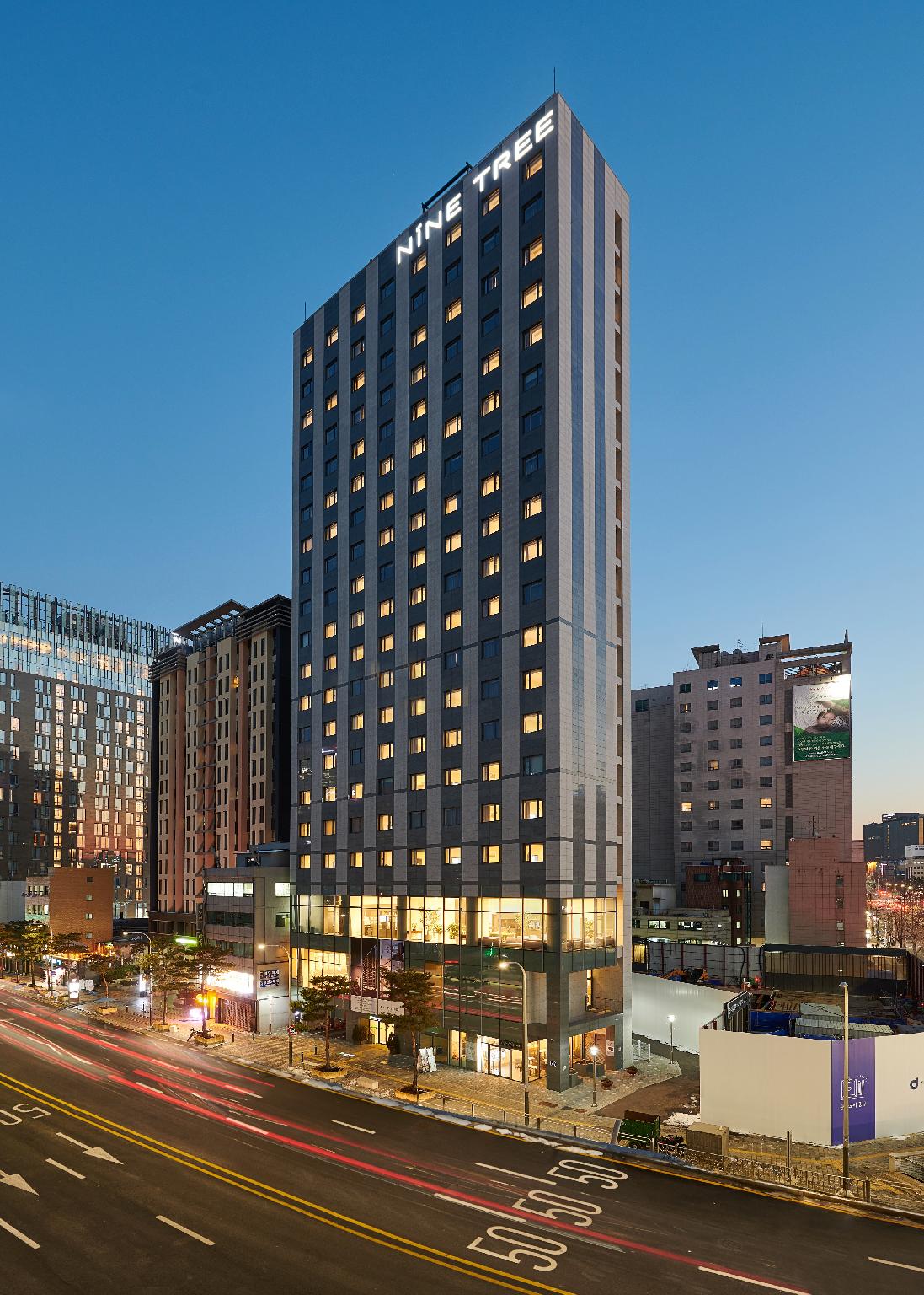 Ngoại cảnh khách sạn