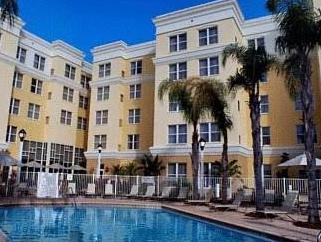 Ngoại cảnh khách sạn