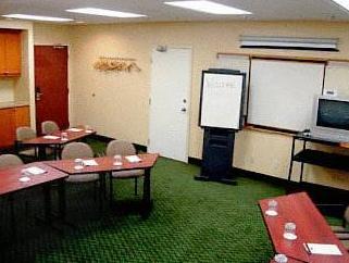 Trung tâm hội nghị