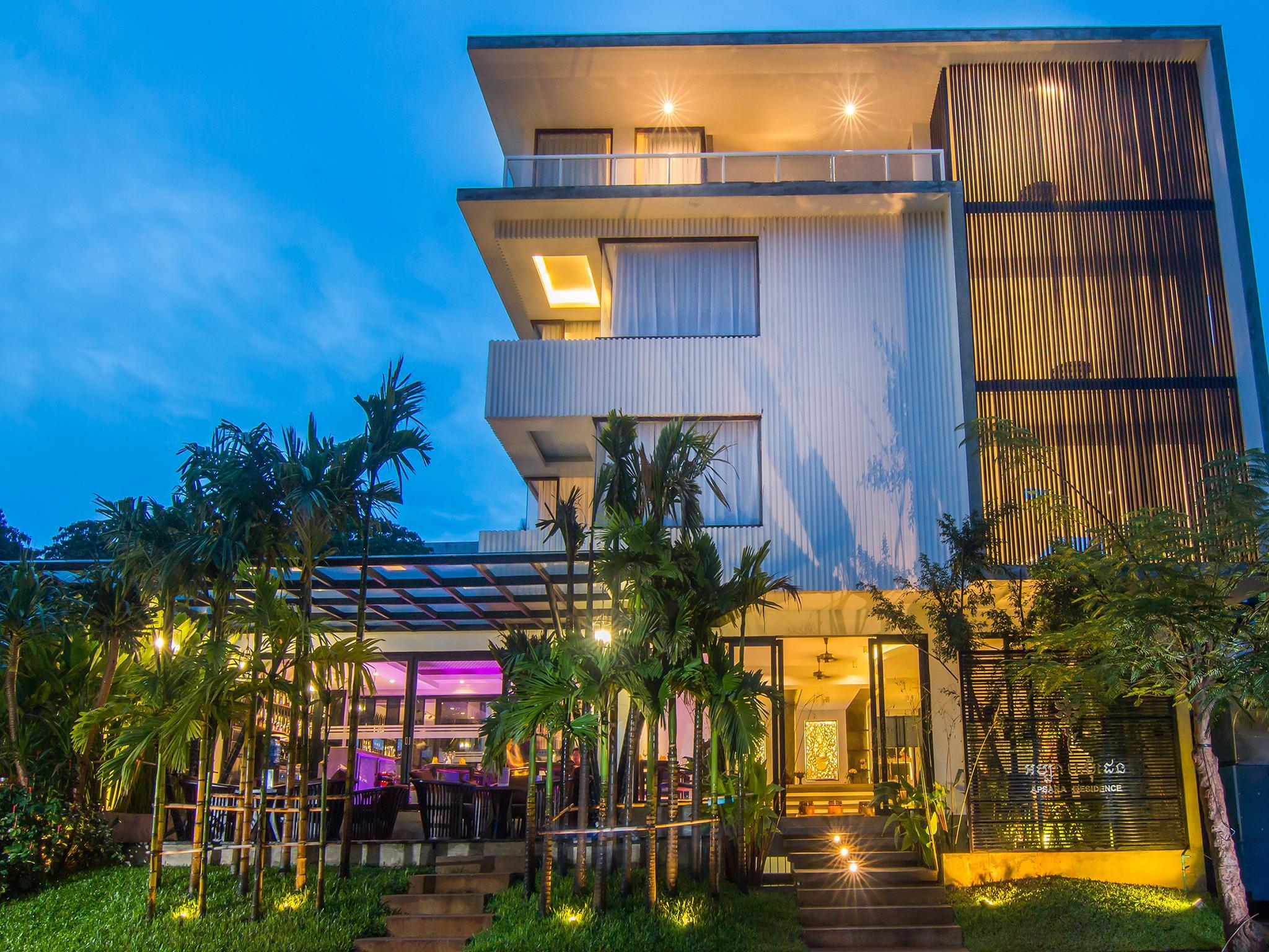 Ngoại cảnh khách sạn