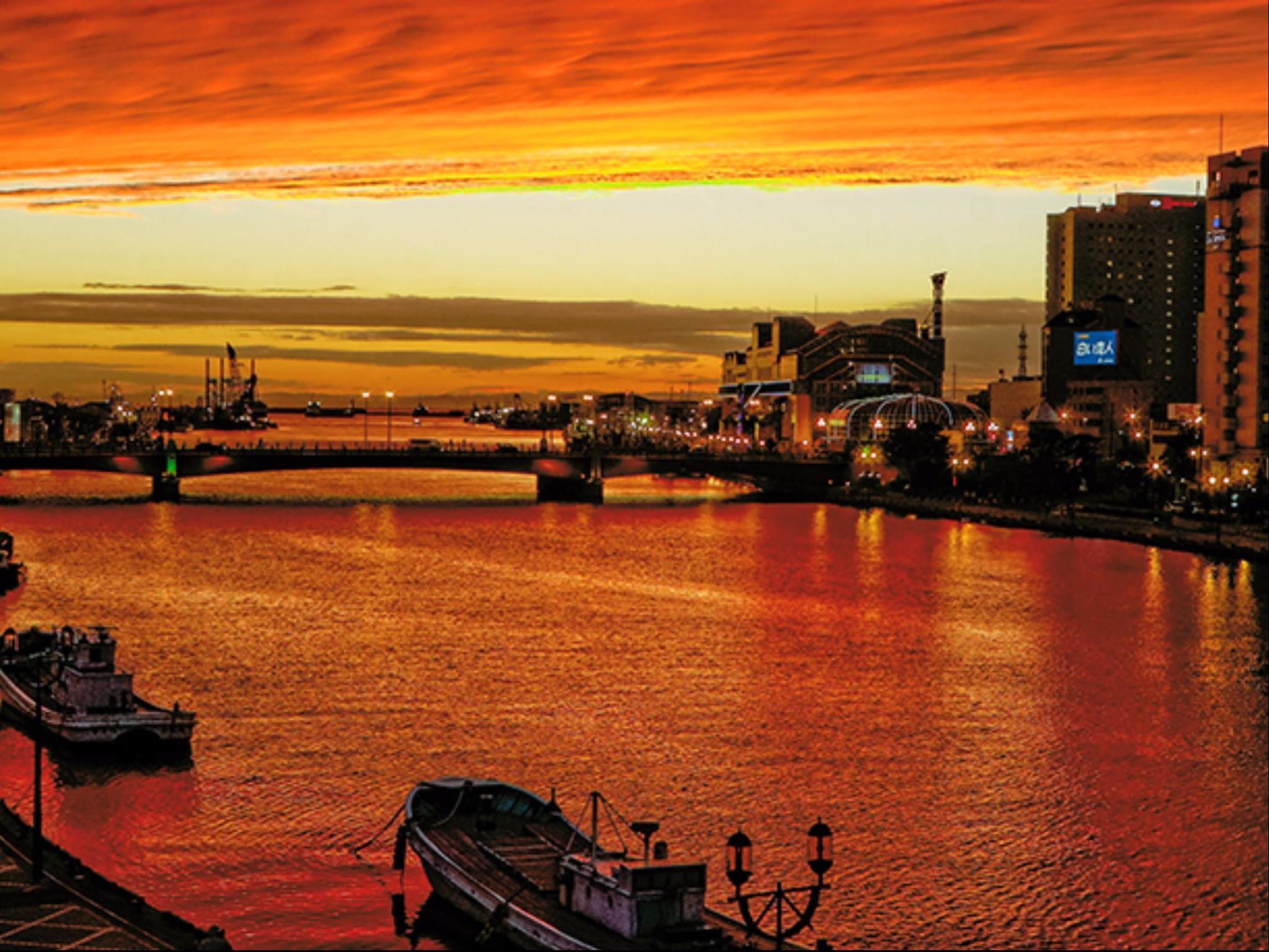 Khu vực xung quanh