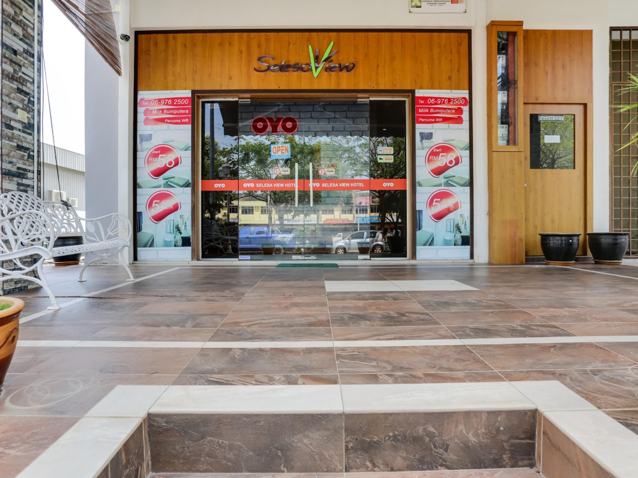 Ngoại cảnh khách sạn