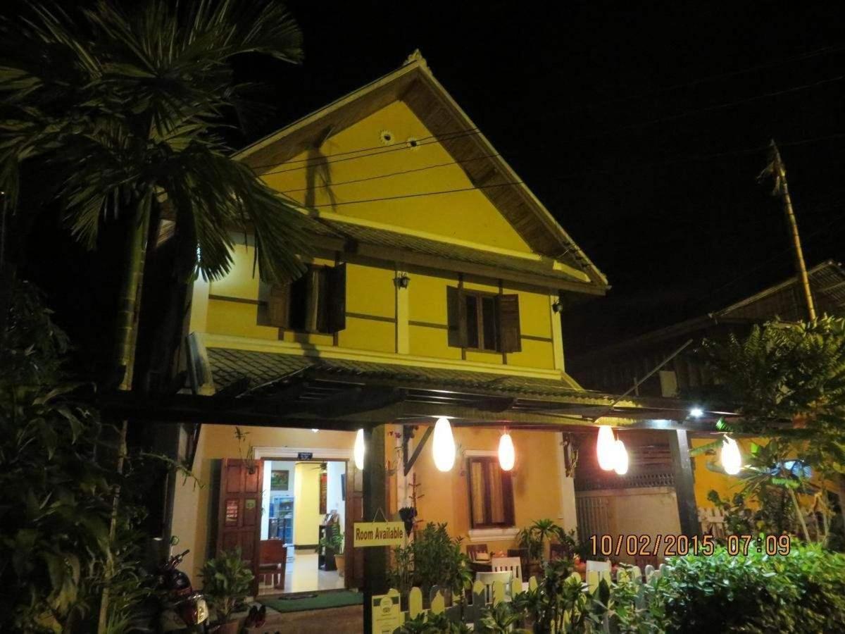 Ngoại cảnh khách sạn