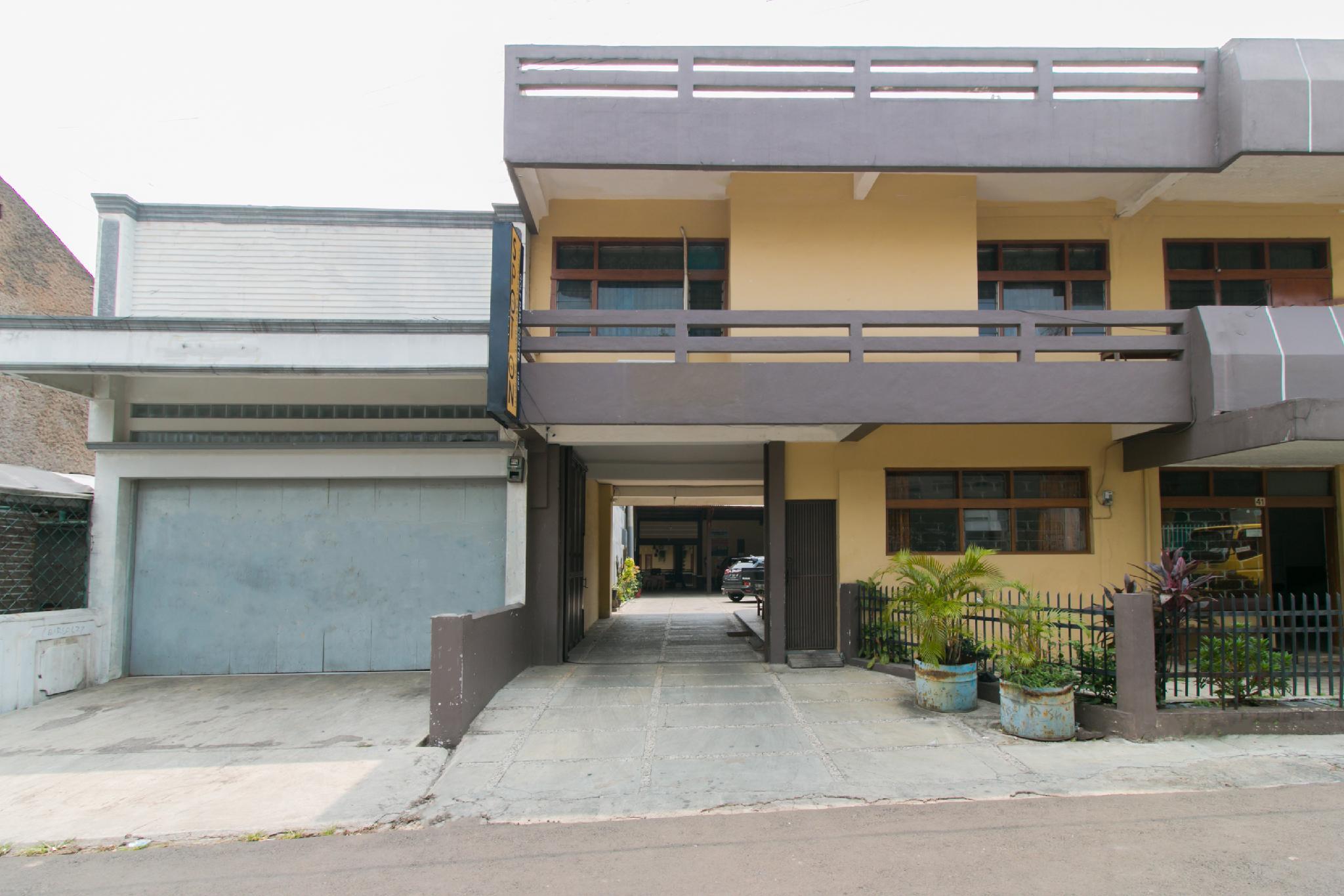 Ngoại cảnh khách sạn