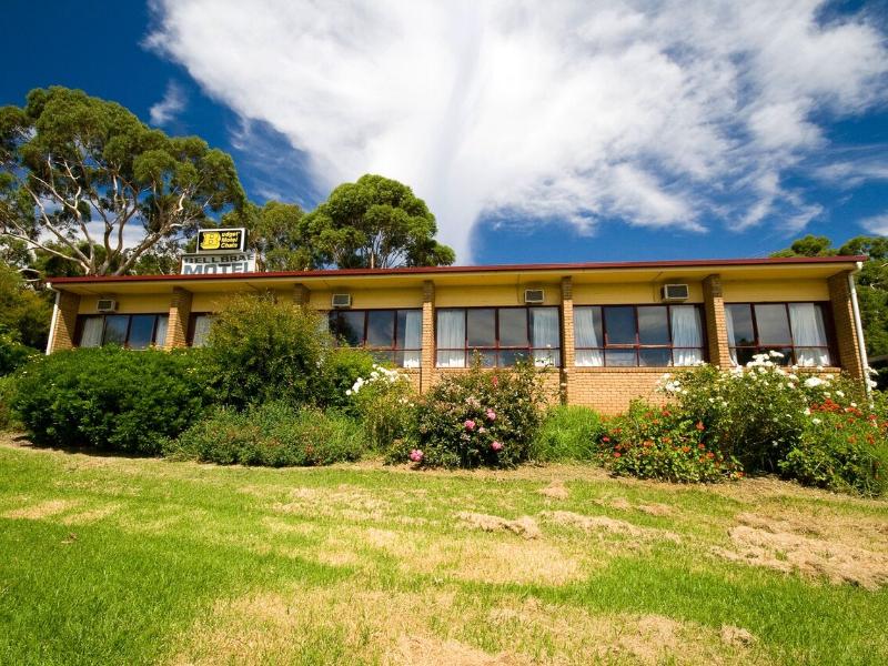 Ngoại cảnh khách sạn