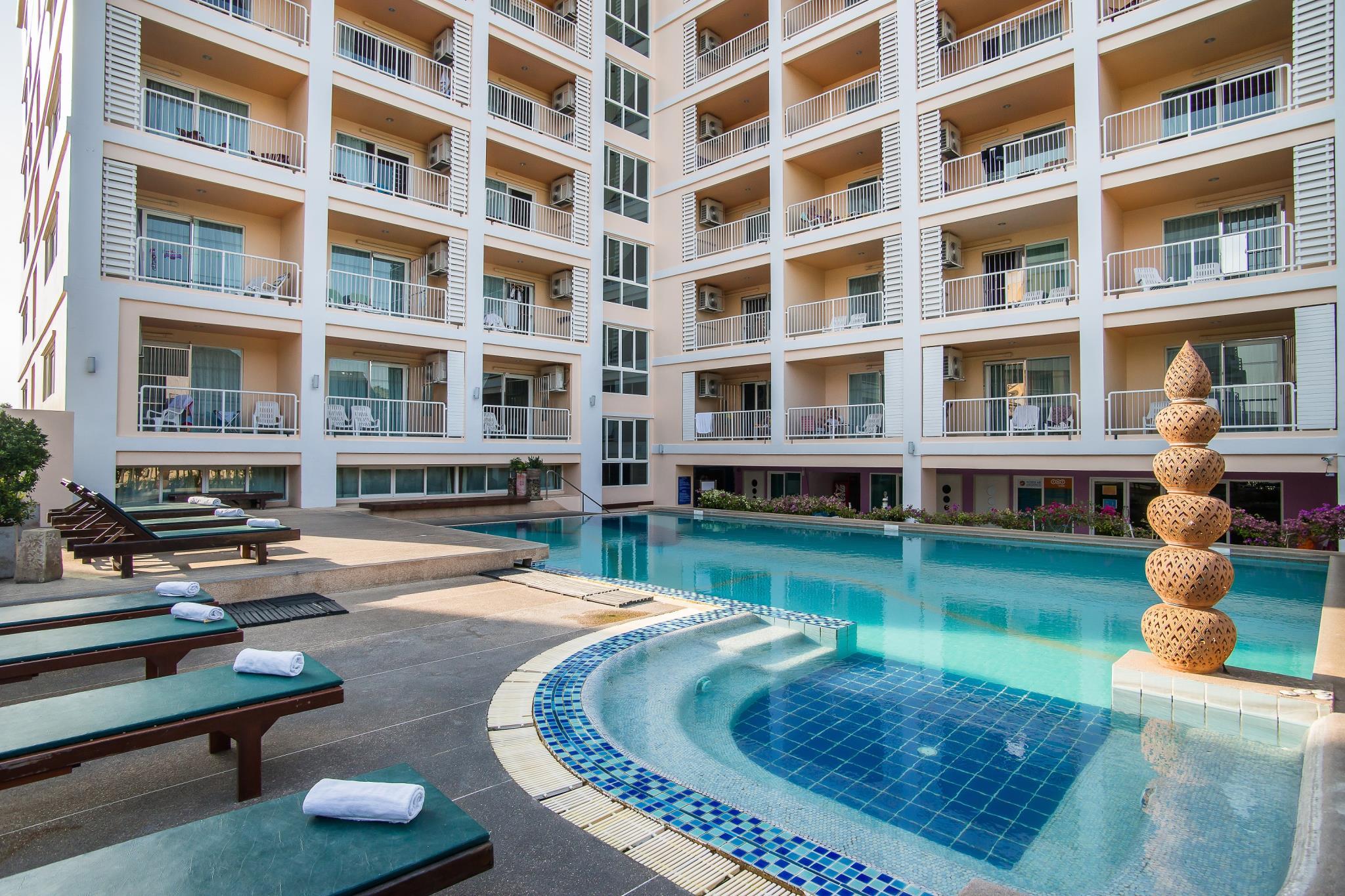 Ngoại cảnh khách sạn