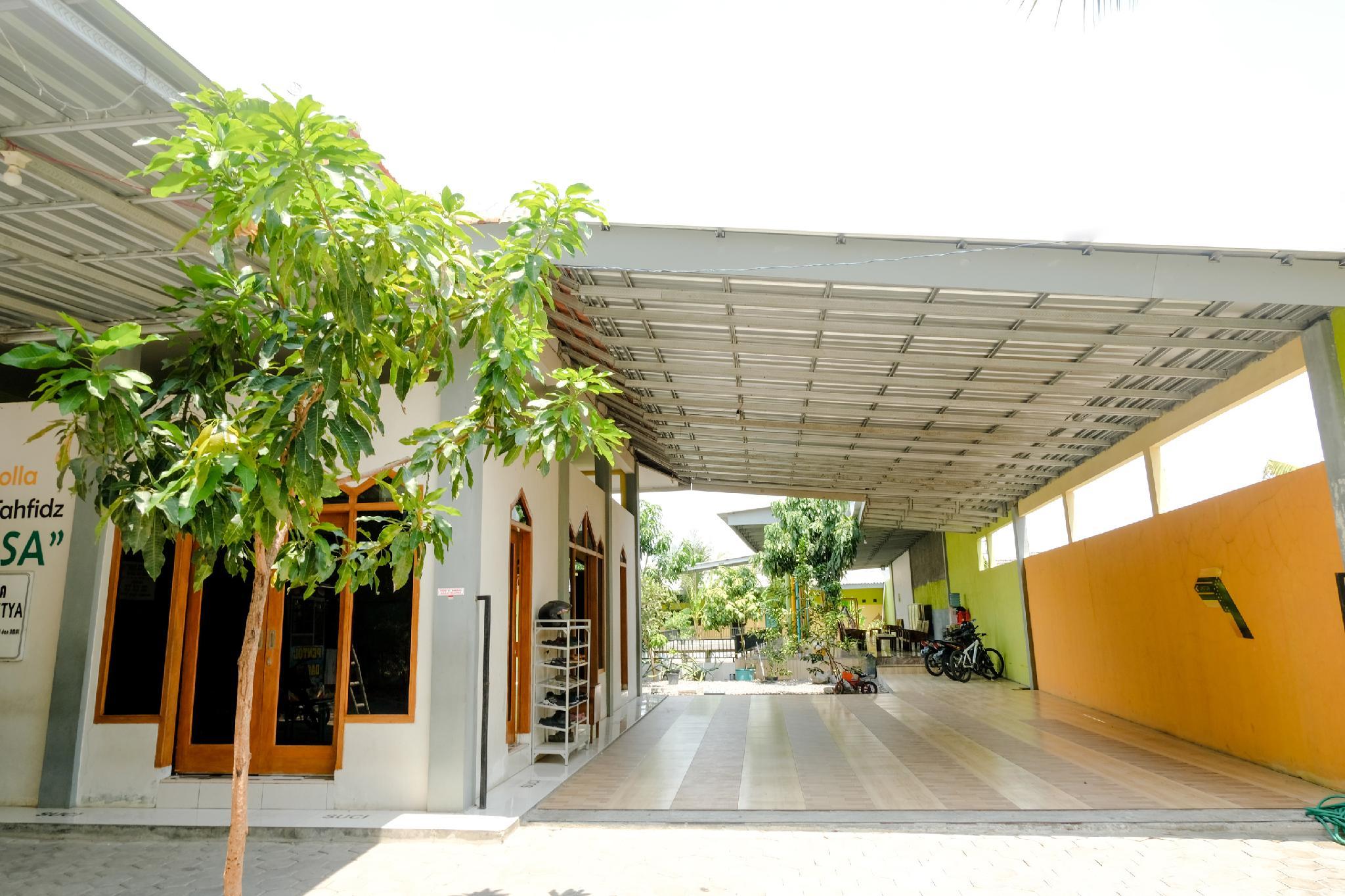 Ngoại cảnh khách sạn