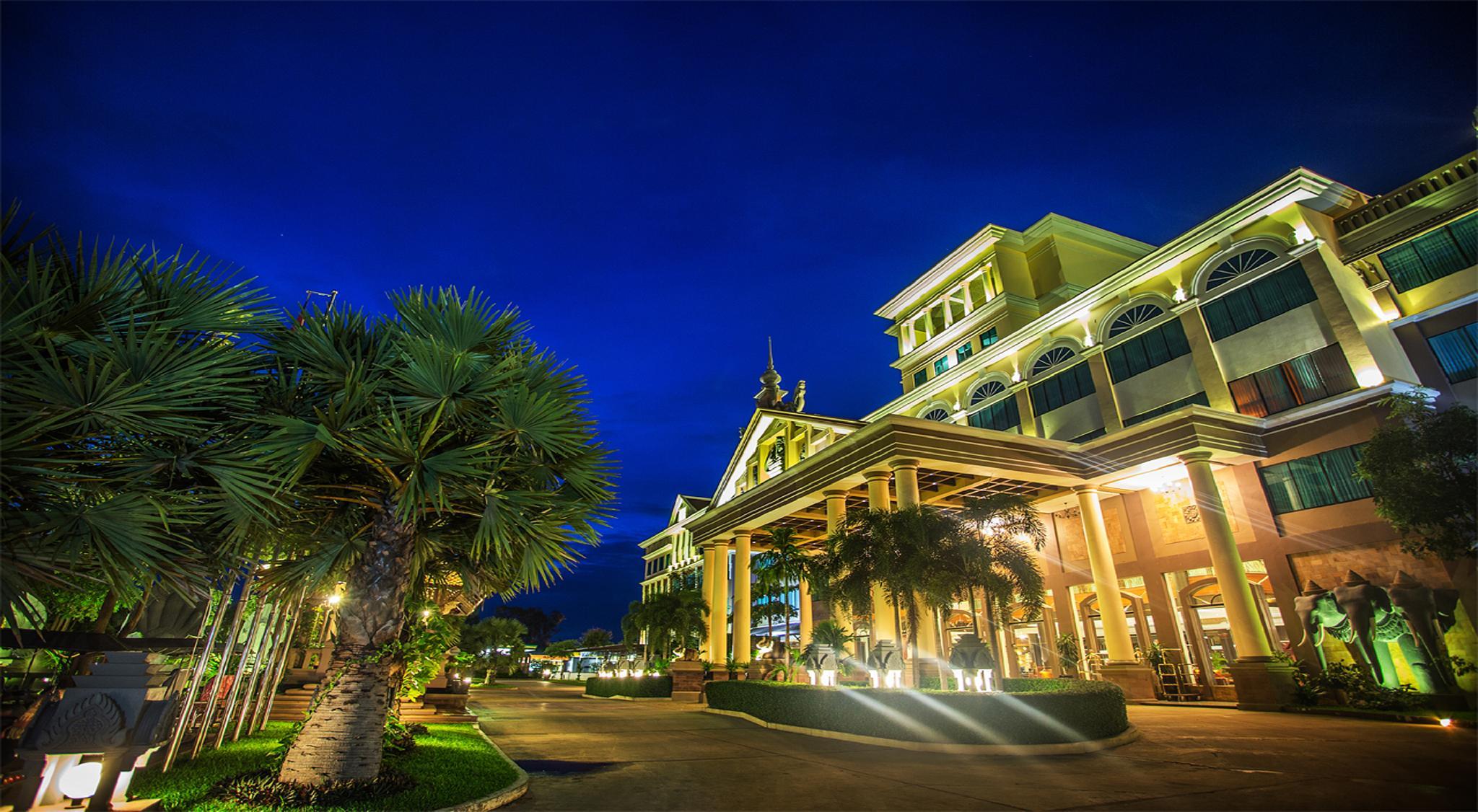 Ngoại cảnh khách sạn