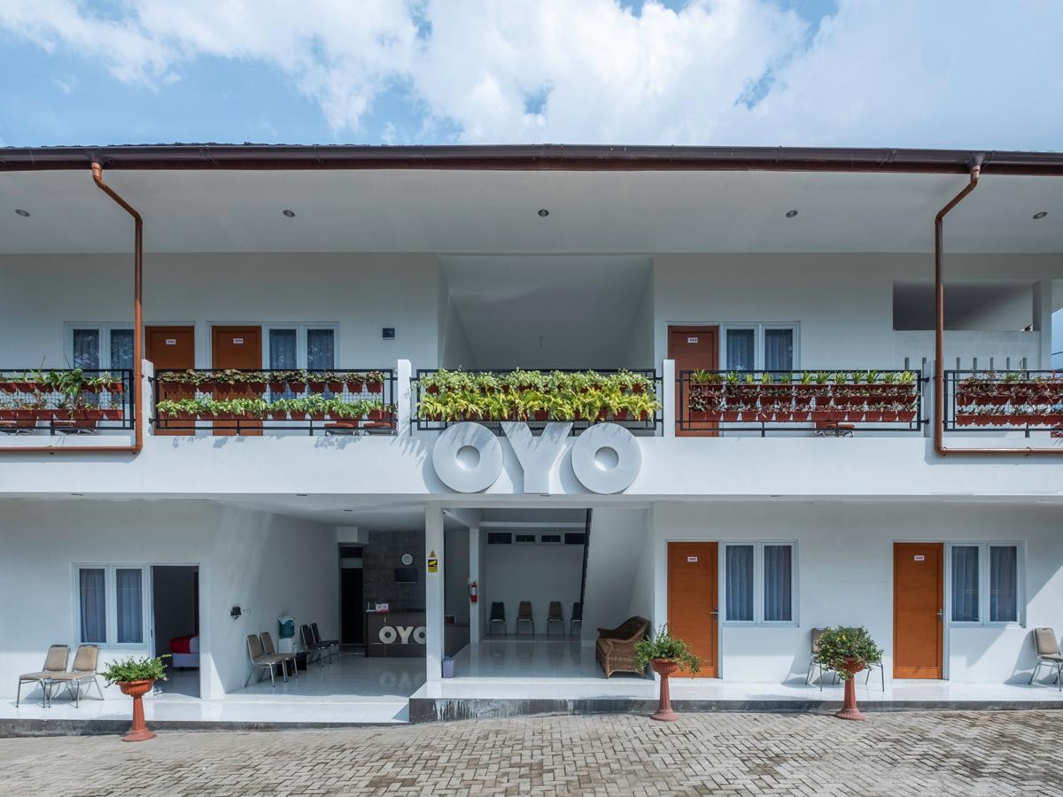 Ngoại cảnh khách sạn