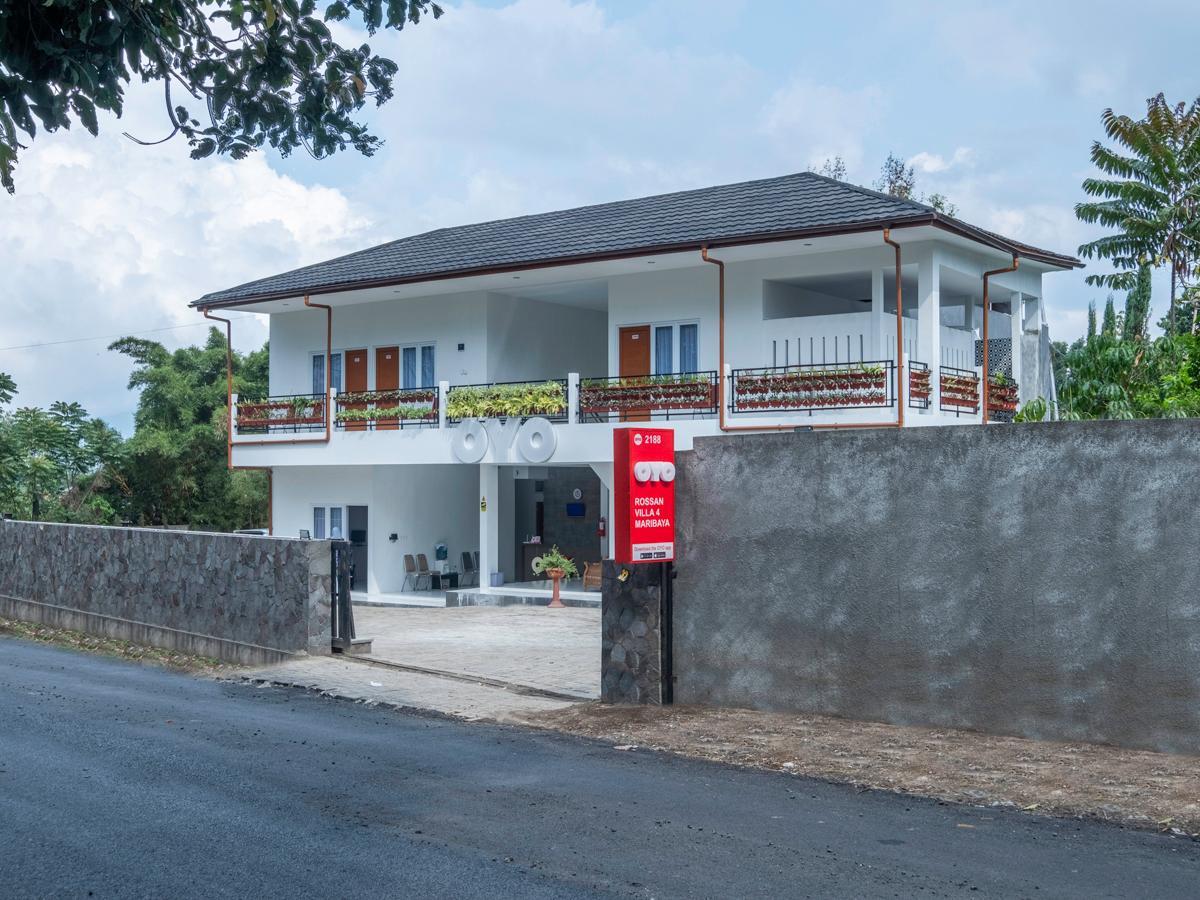 Ngoại cảnh khách sạn