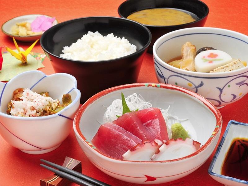 Đồ ăn và thức uống