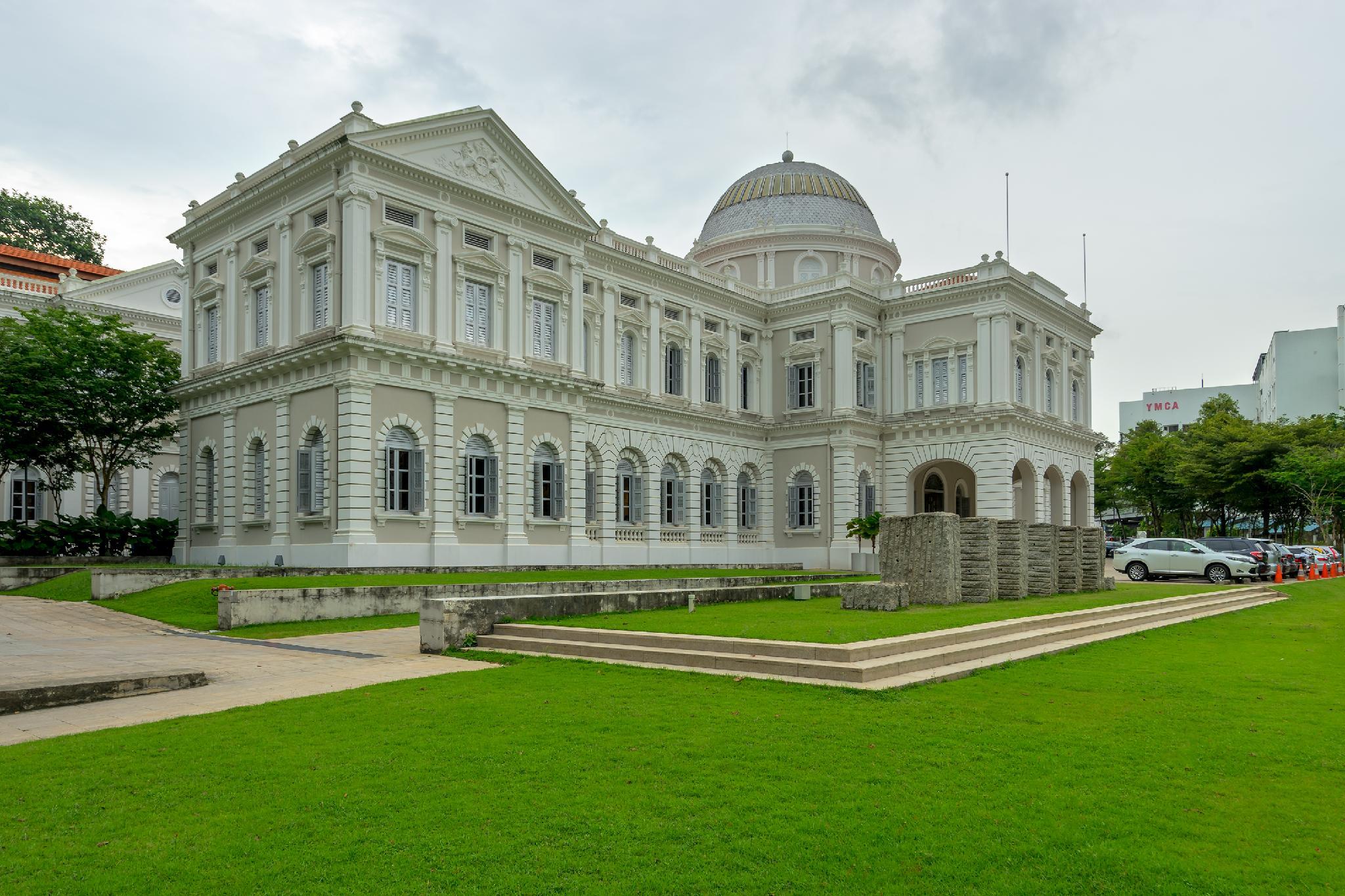 Nơi tham quan gần đây