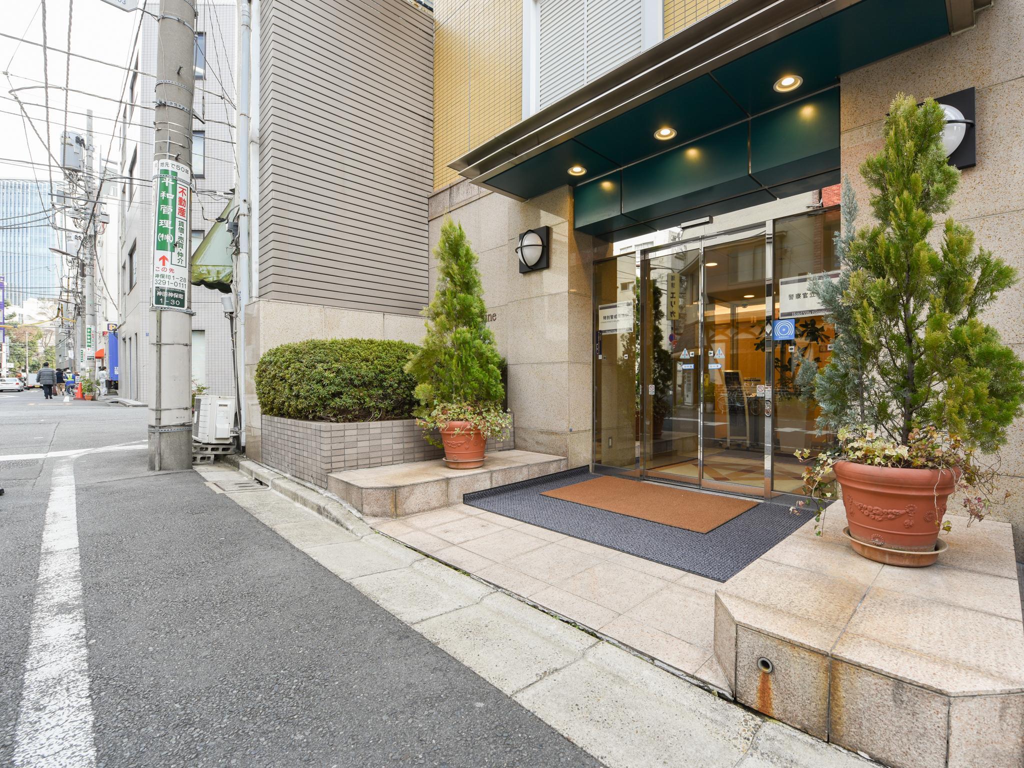 Ngoại cảnh khách sạn