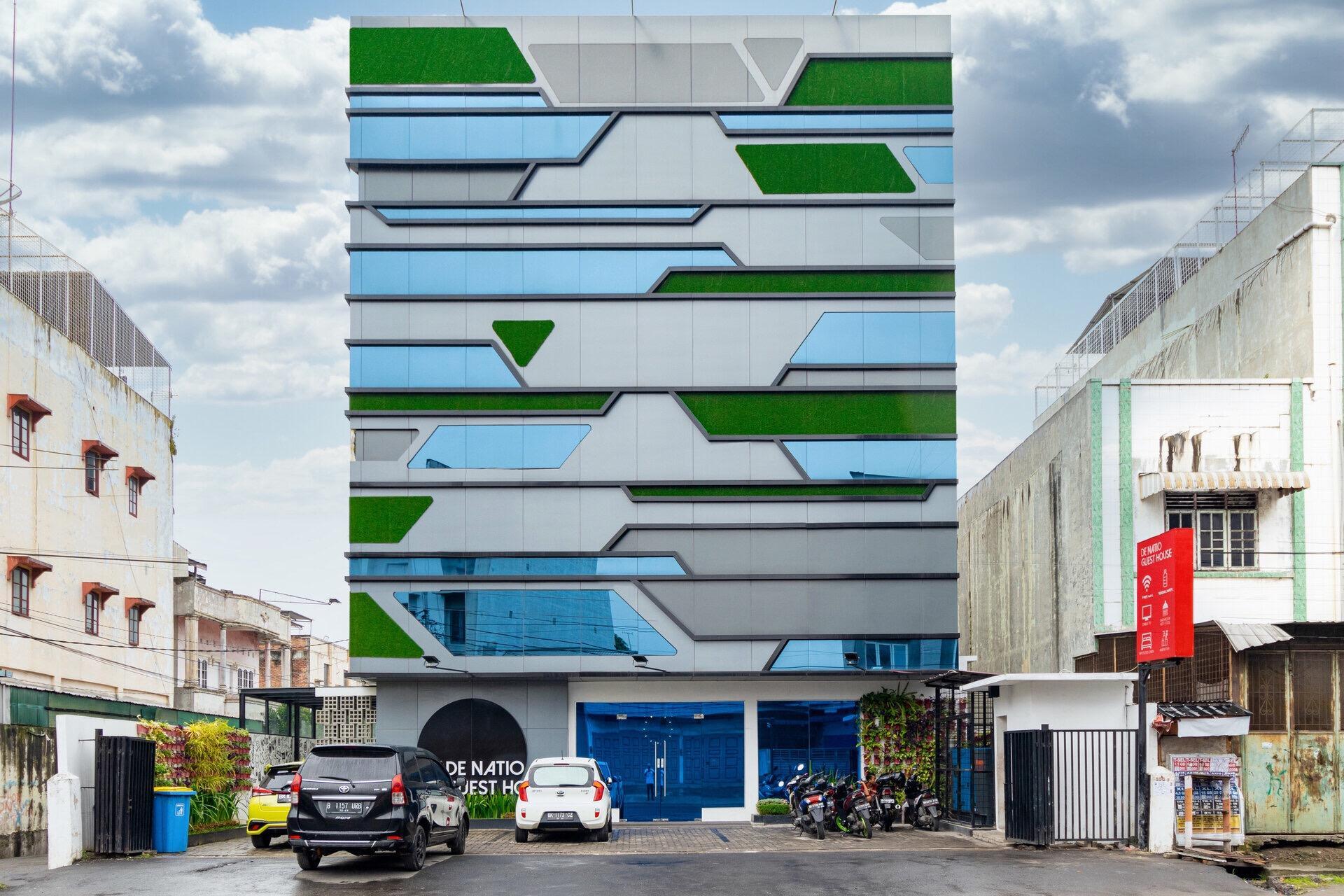 Ngoại cảnh khách sạn