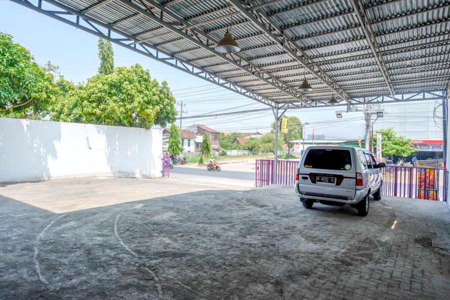 Ngoại cảnh khách sạn