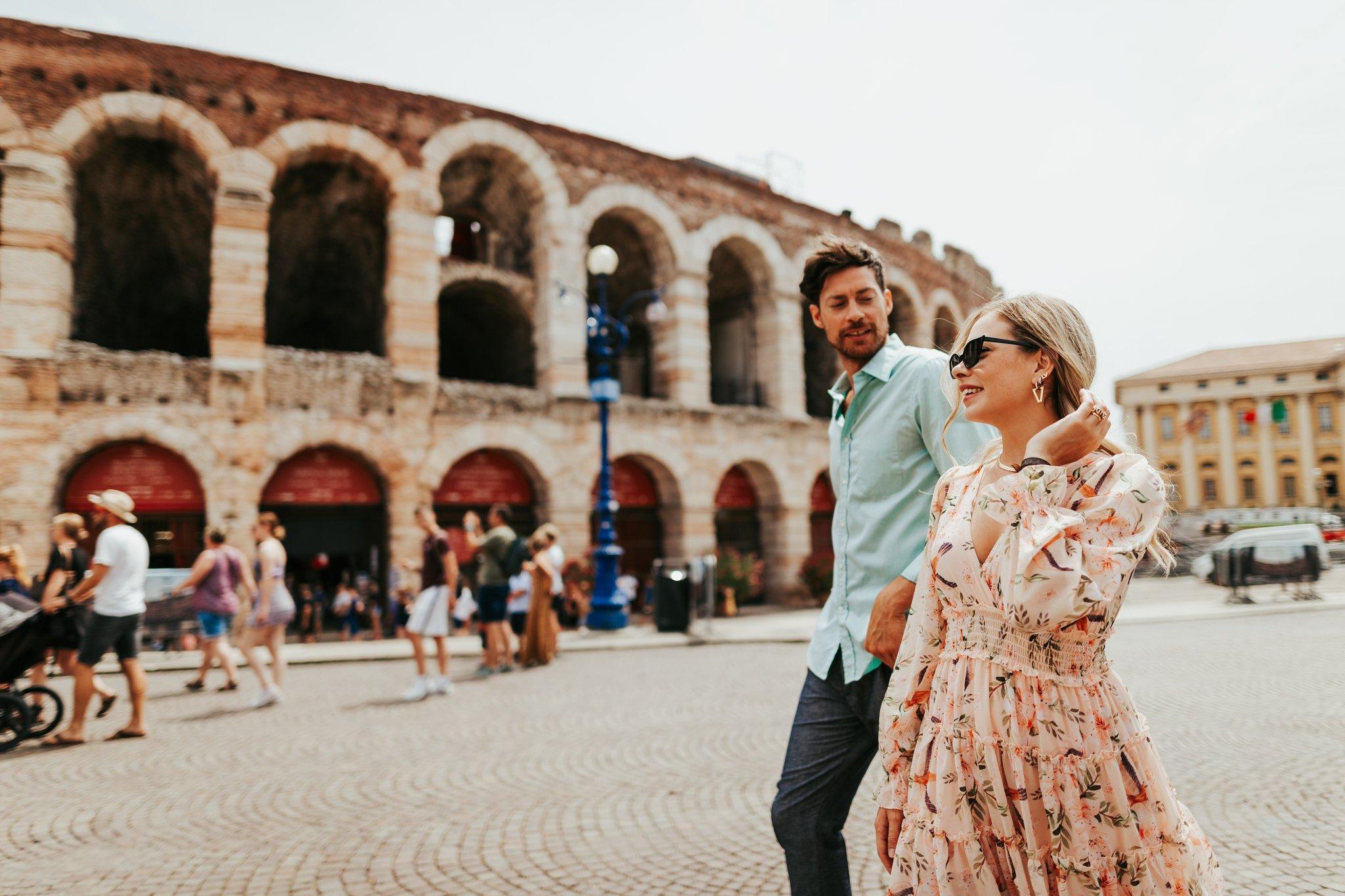 Khu vực xung quanh