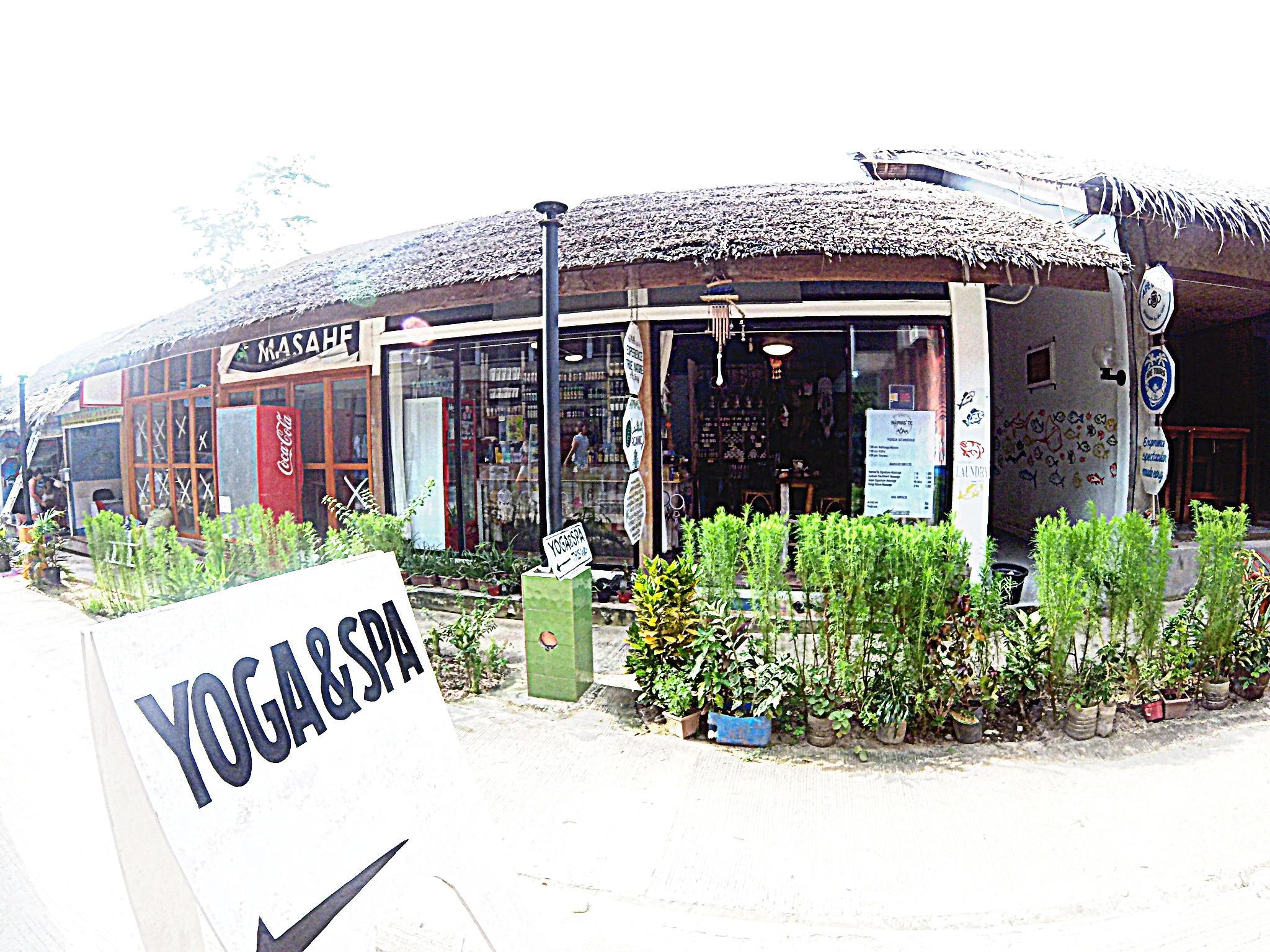 Nơi tham quan gần đây