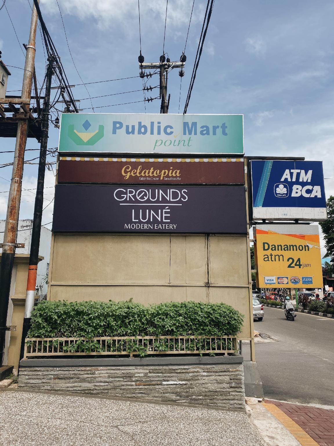 Ngoại cảnh khách sạn