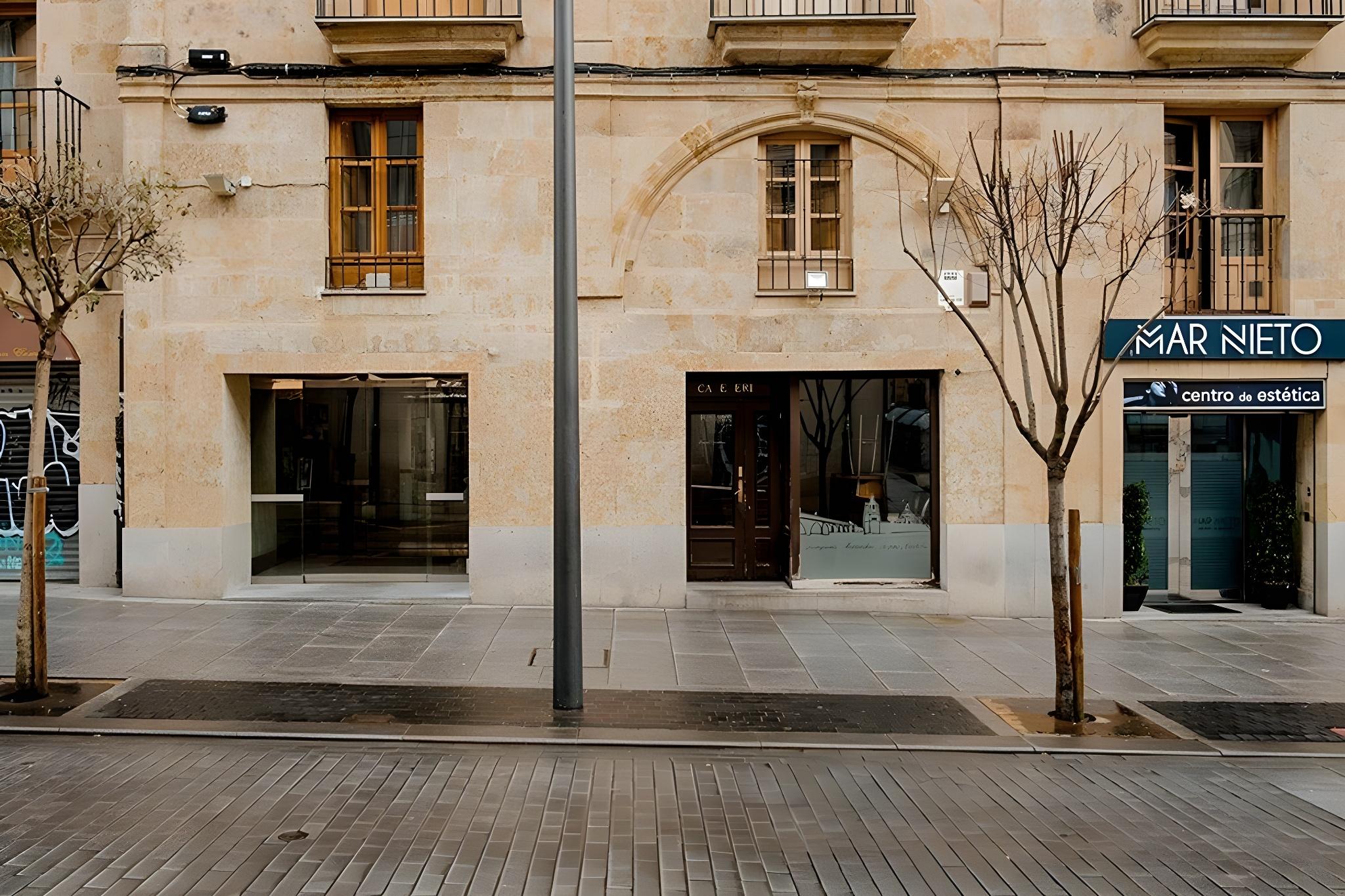 Ngoại cảnh khách sạn