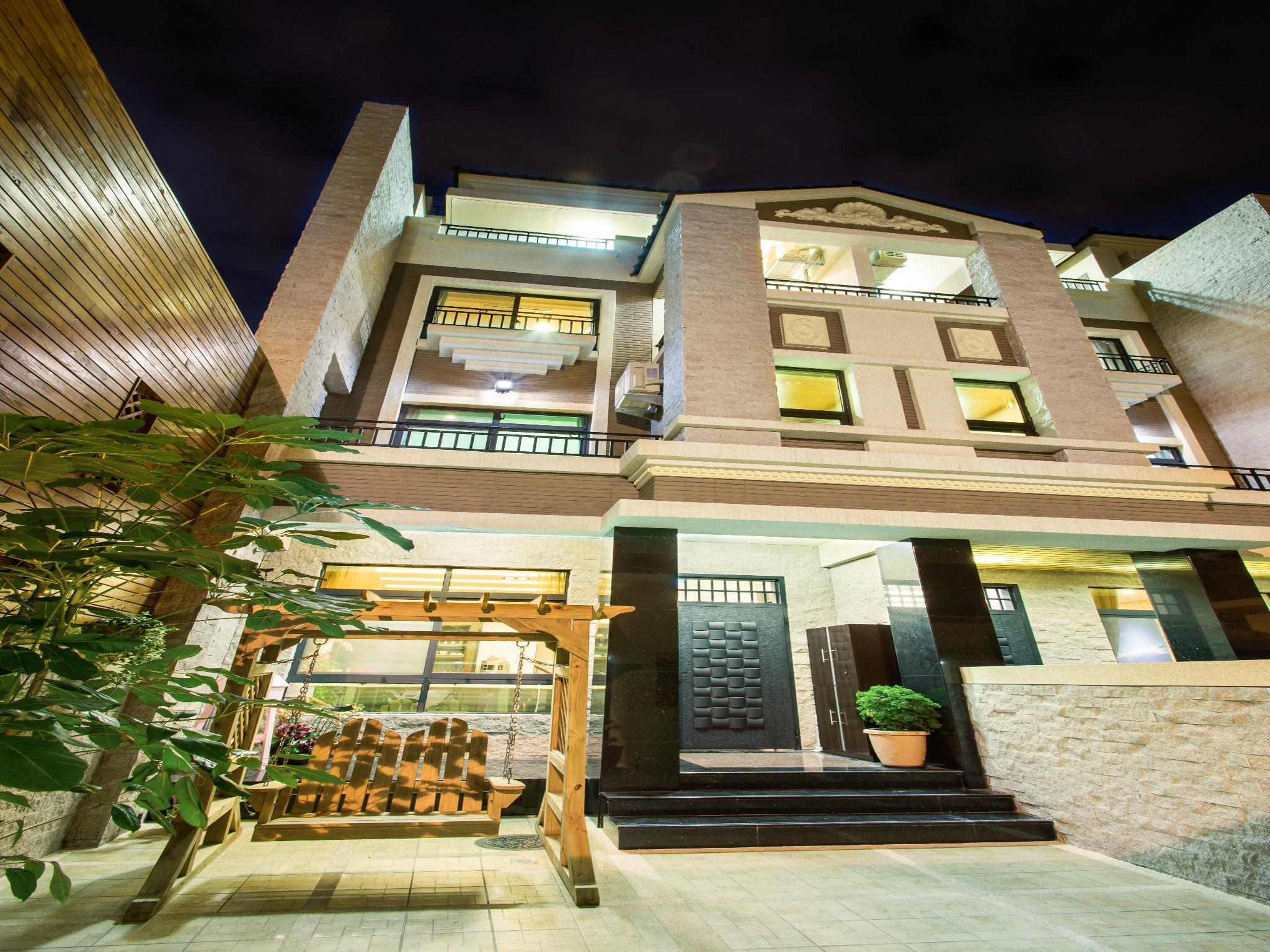 Ngoại cảnh khách sạn