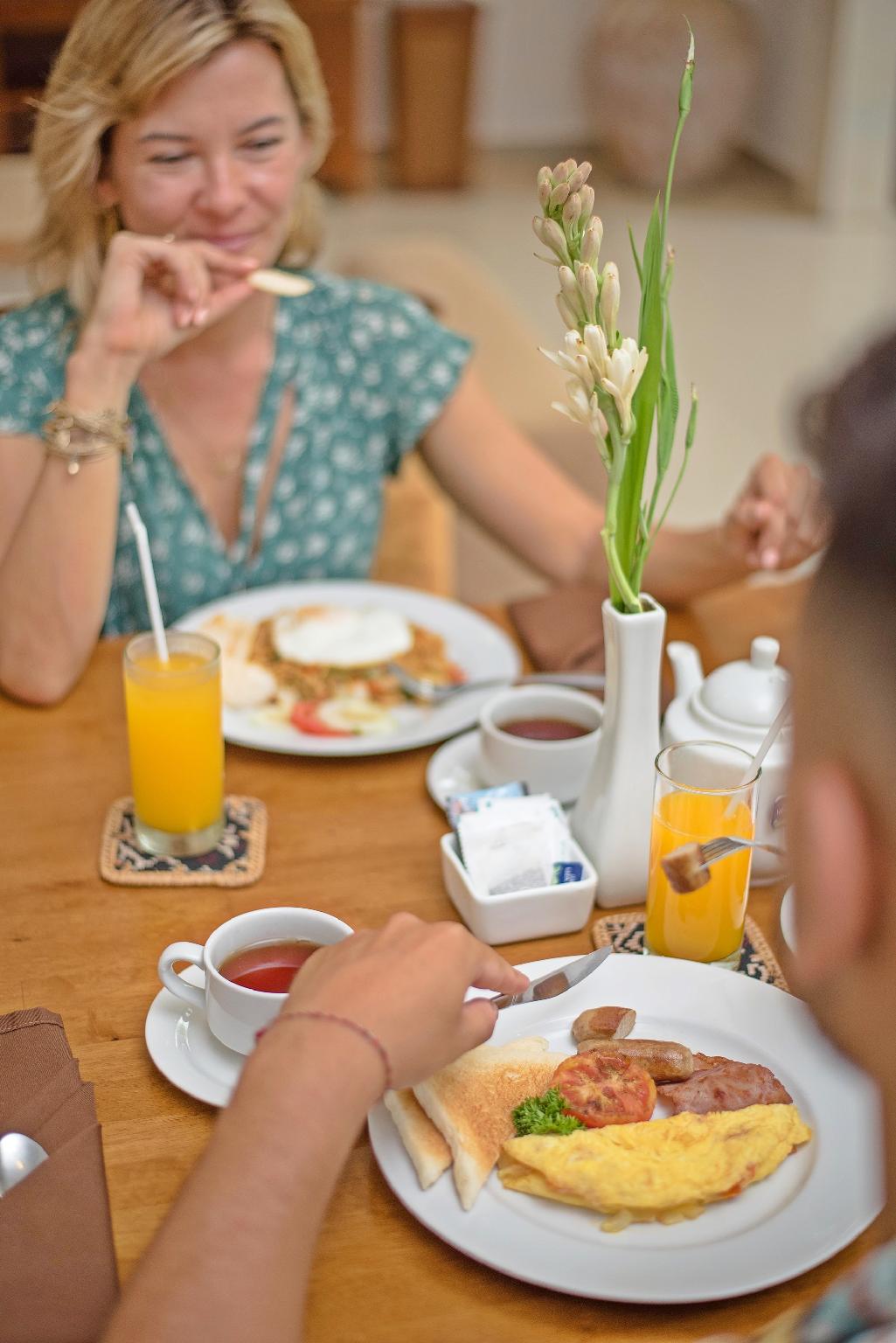 Đồ ăn và thức uống