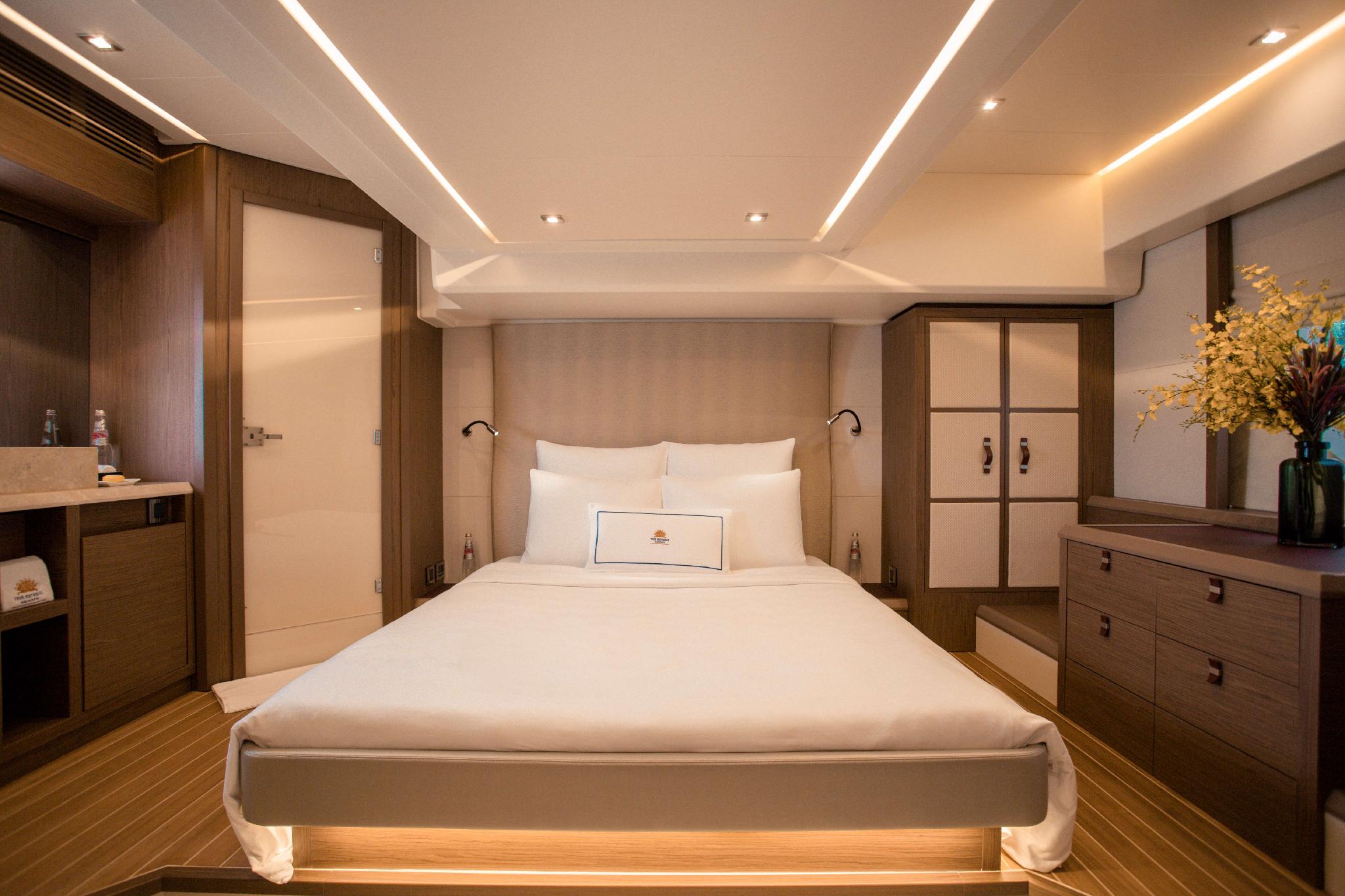 Nơi tham quan gần đây