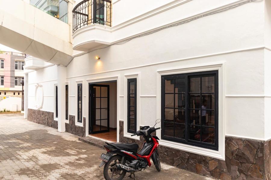 Ngoại cảnh khách sạn