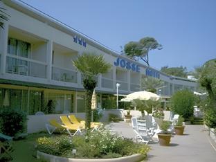 Ngoại cảnh khách sạn