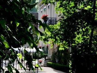 Ngoại cảnh khách sạn