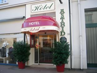 Ngoại cảnh khách sạn