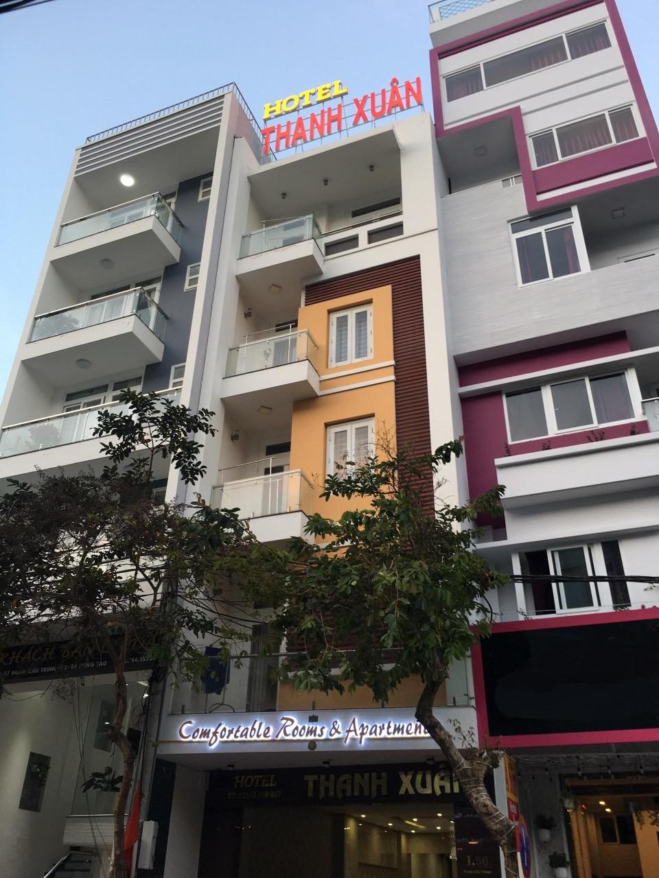 Ngoại cảnh khách sạn