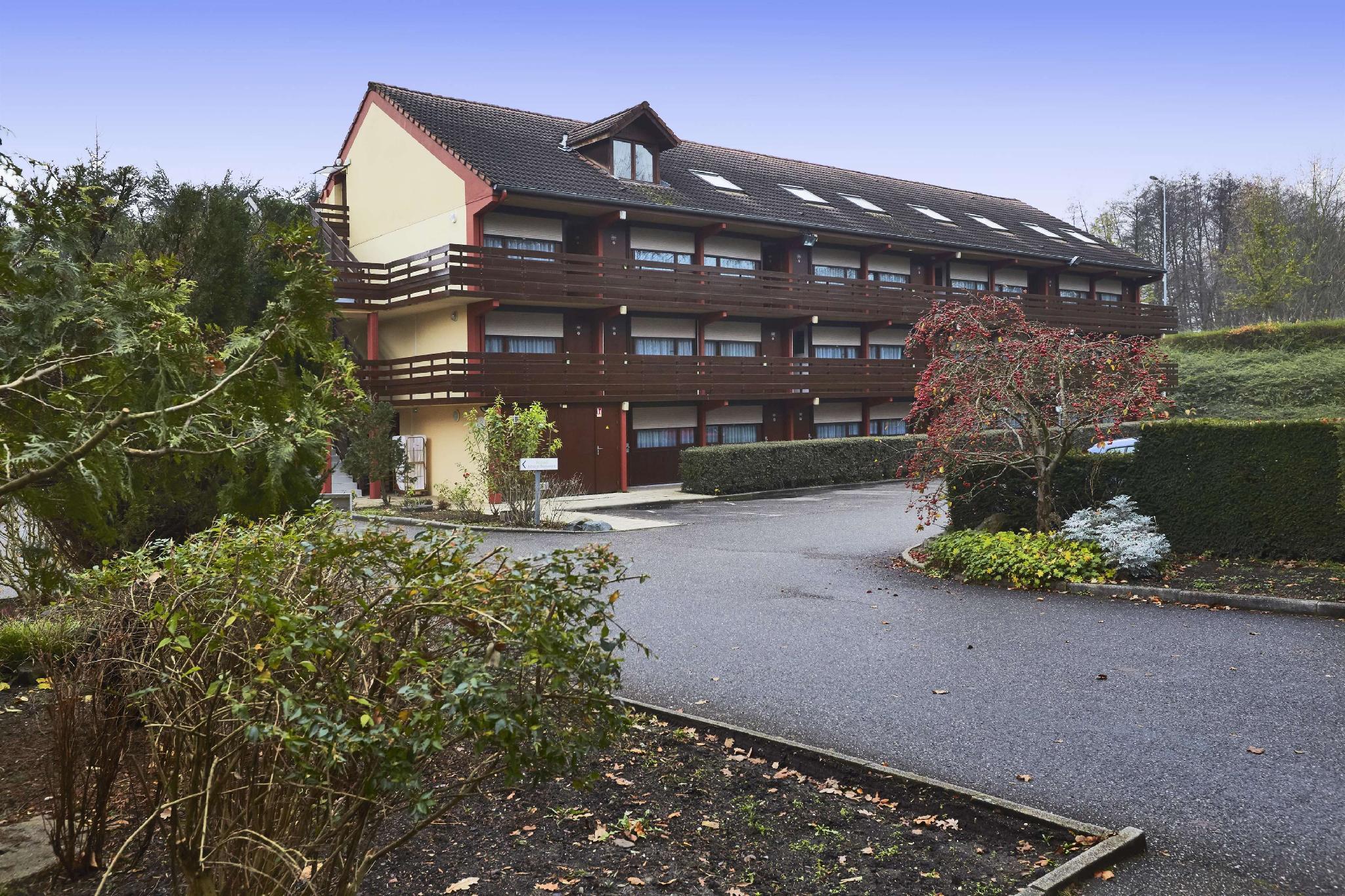 Ngoại cảnh khách sạn