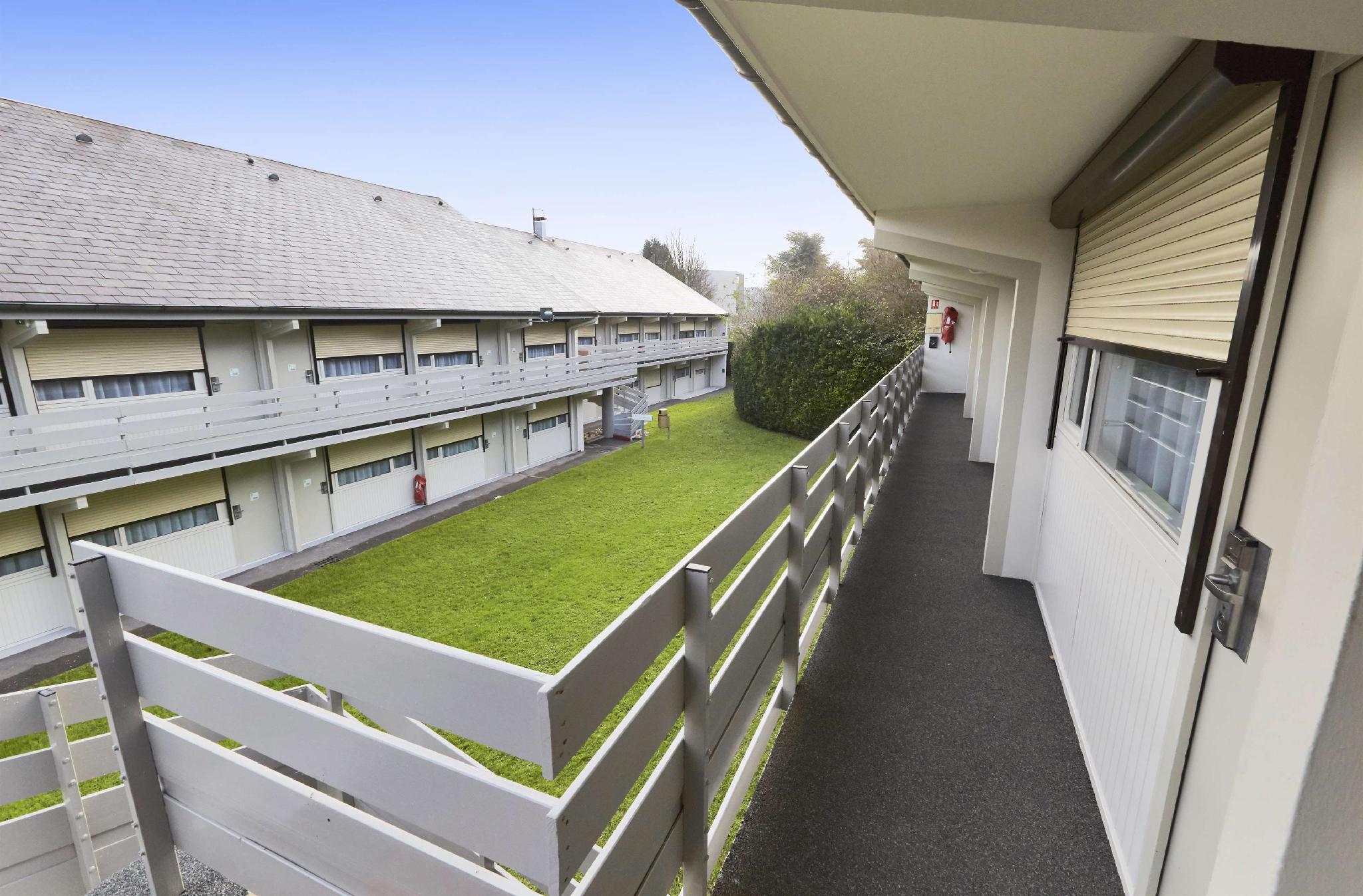 Ngoại cảnh khách sạn