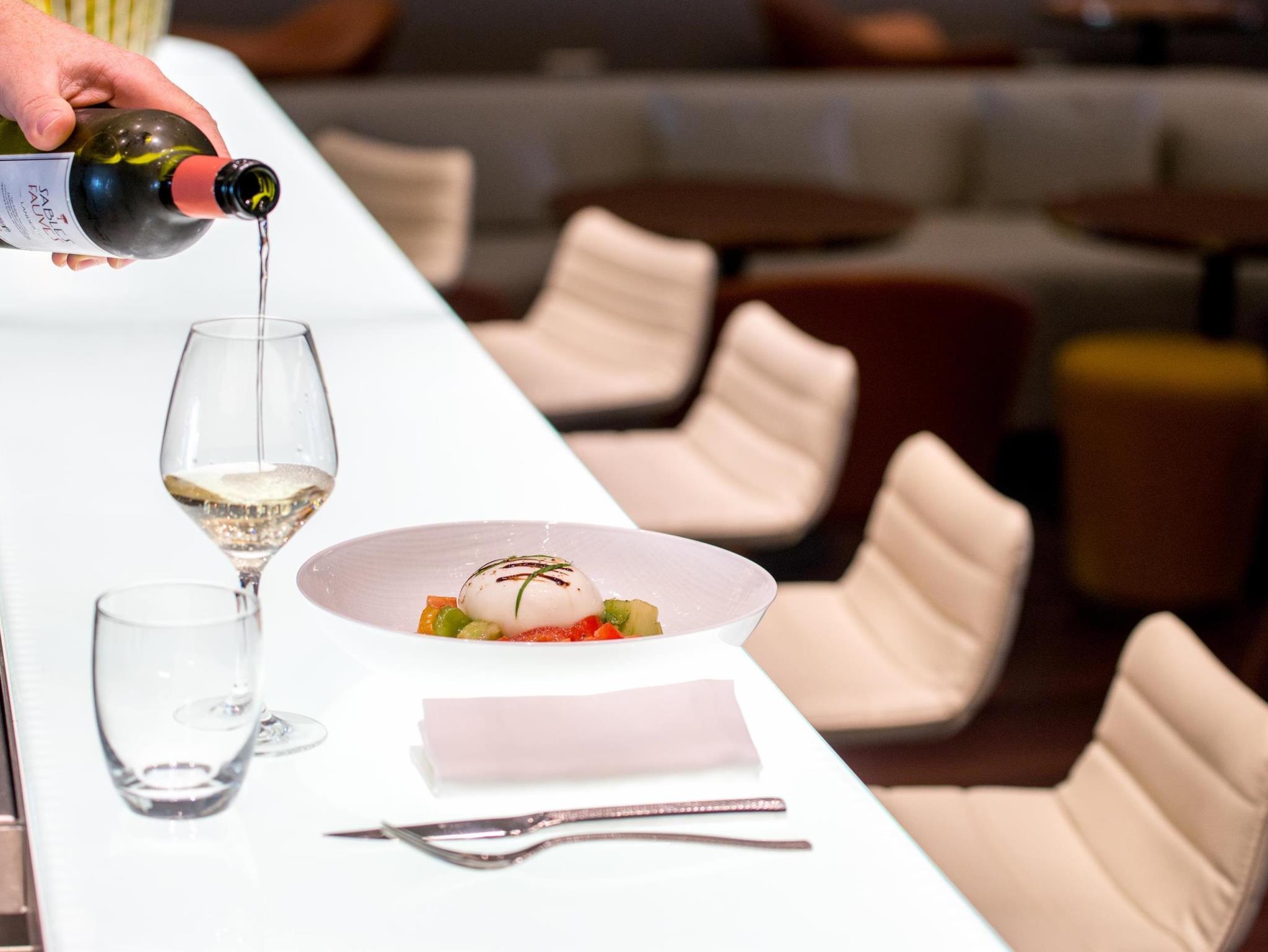 Đồ ăn và thức uống