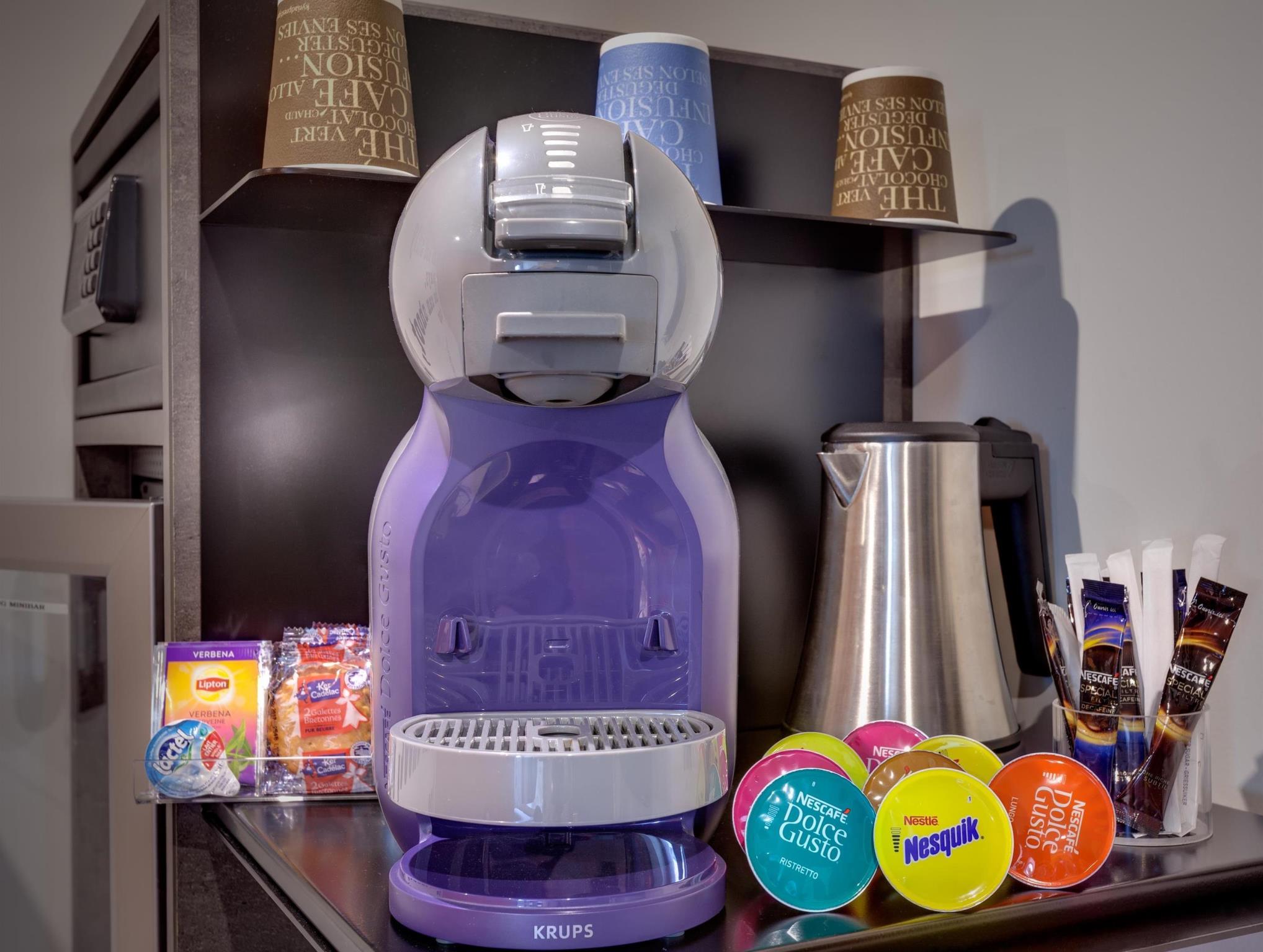 Đồ ăn và thức uống