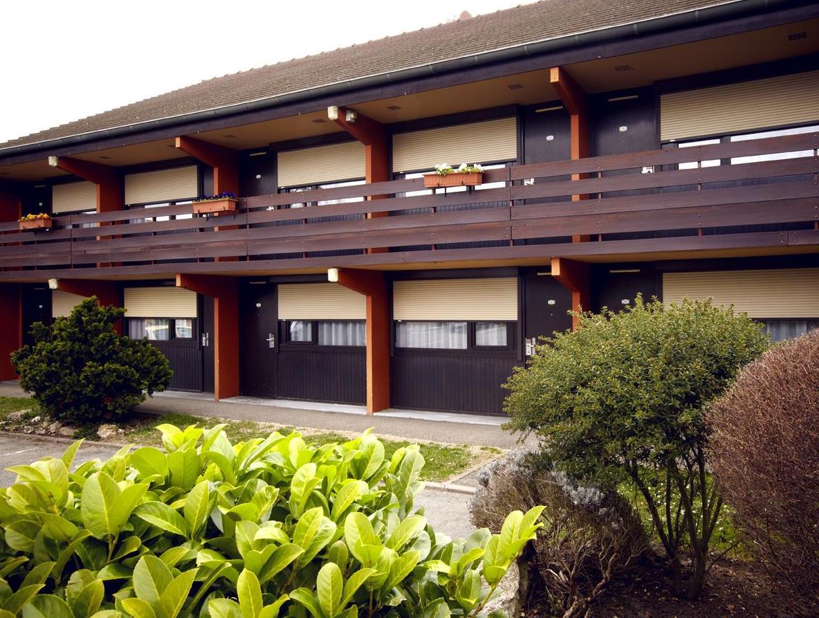 Ngoại cảnh khách sạn