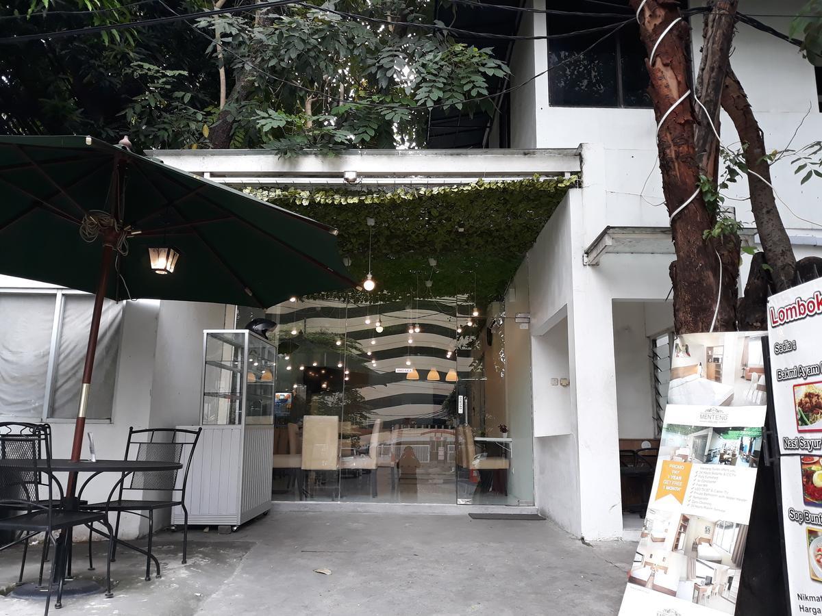 Ngoại cảnh khách sạn