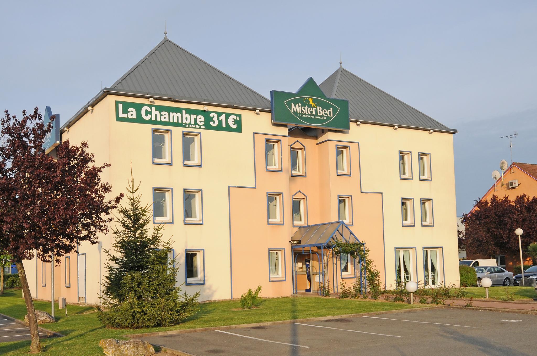 Ngoại cảnh khách sạn