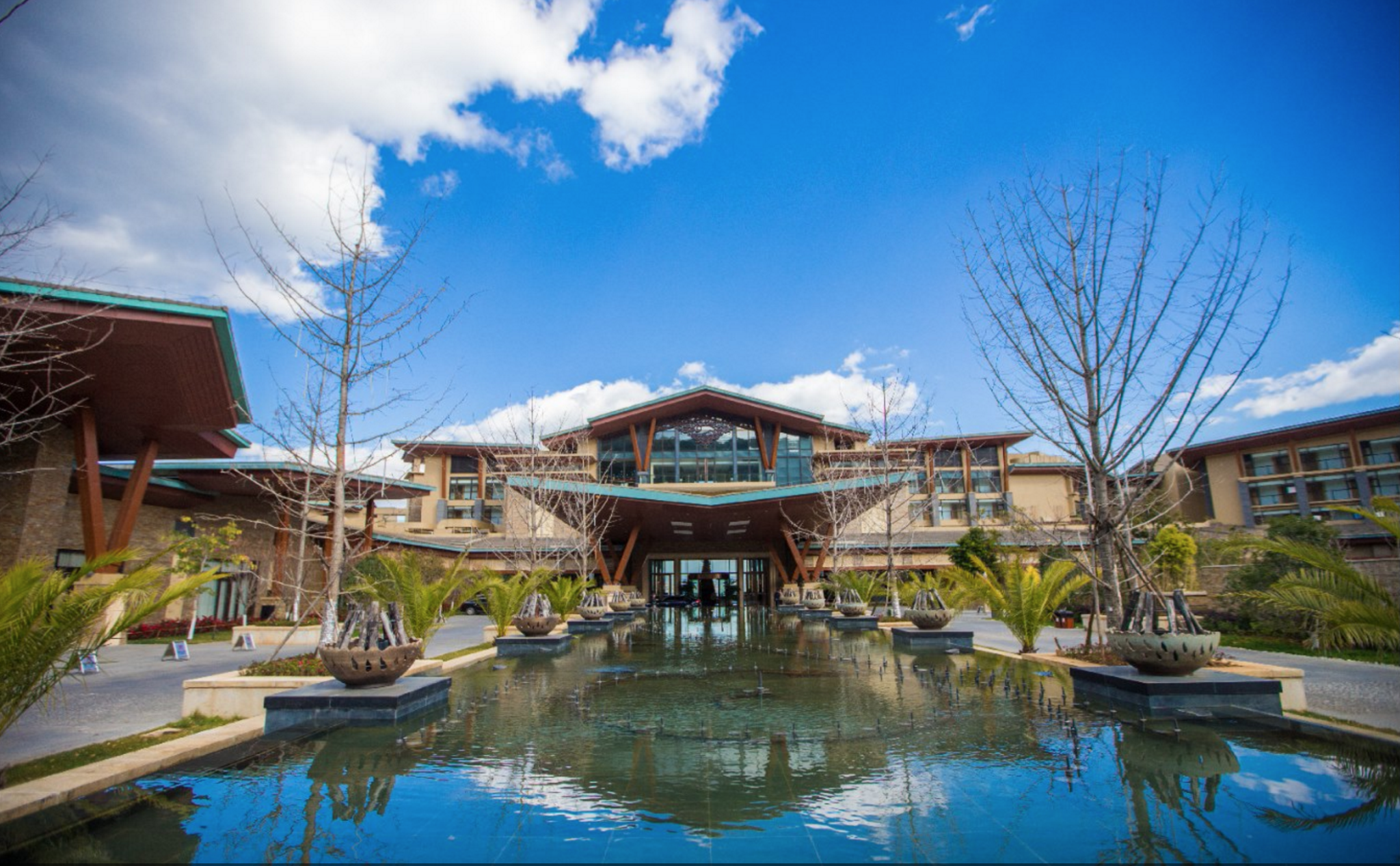 Ngoại cảnh khách sạn