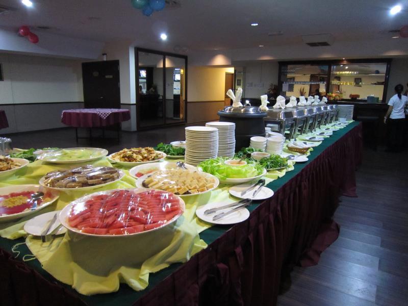 Đồ ăn và thức uống