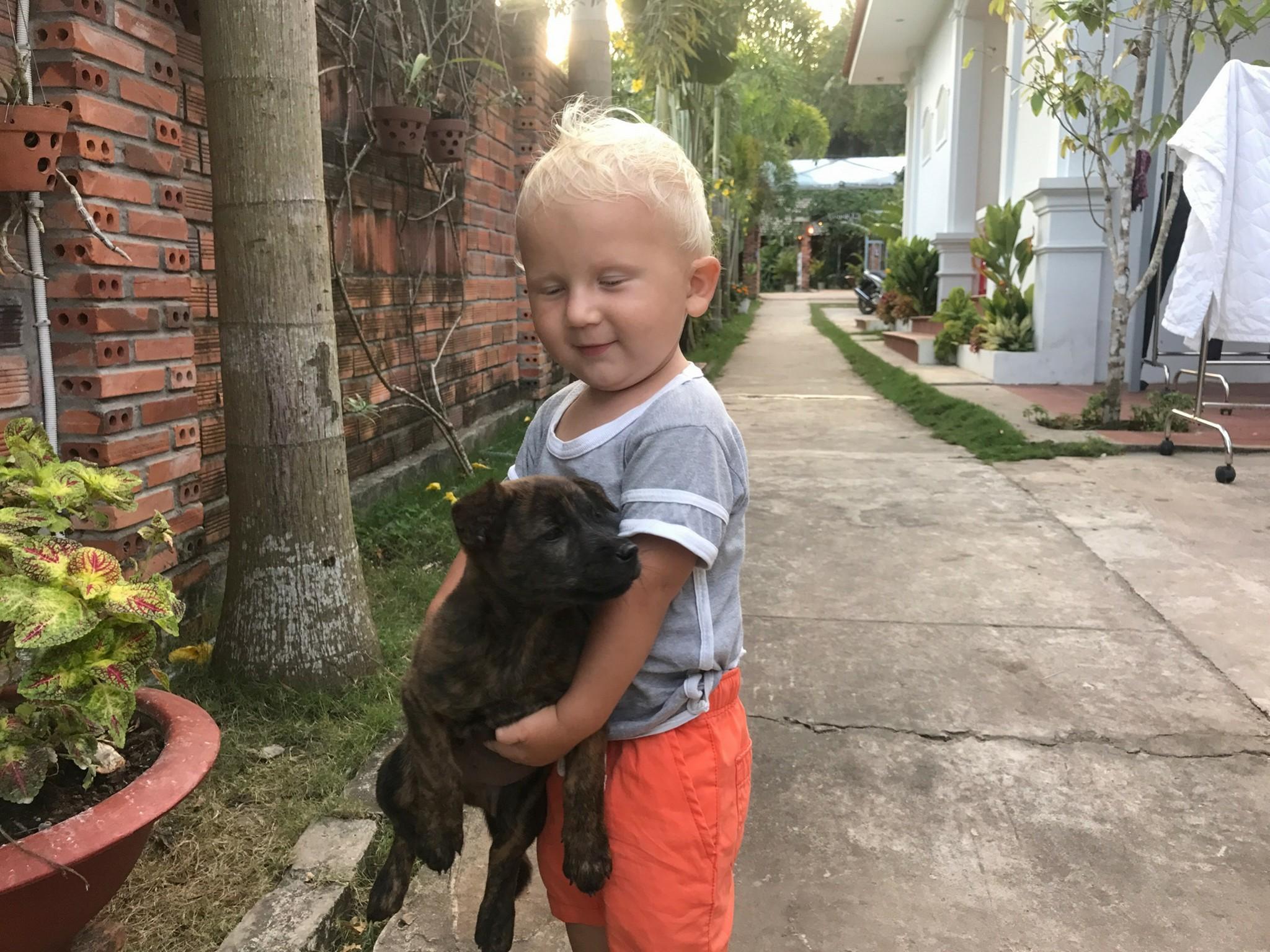 Ngoại cảnh khách sạn