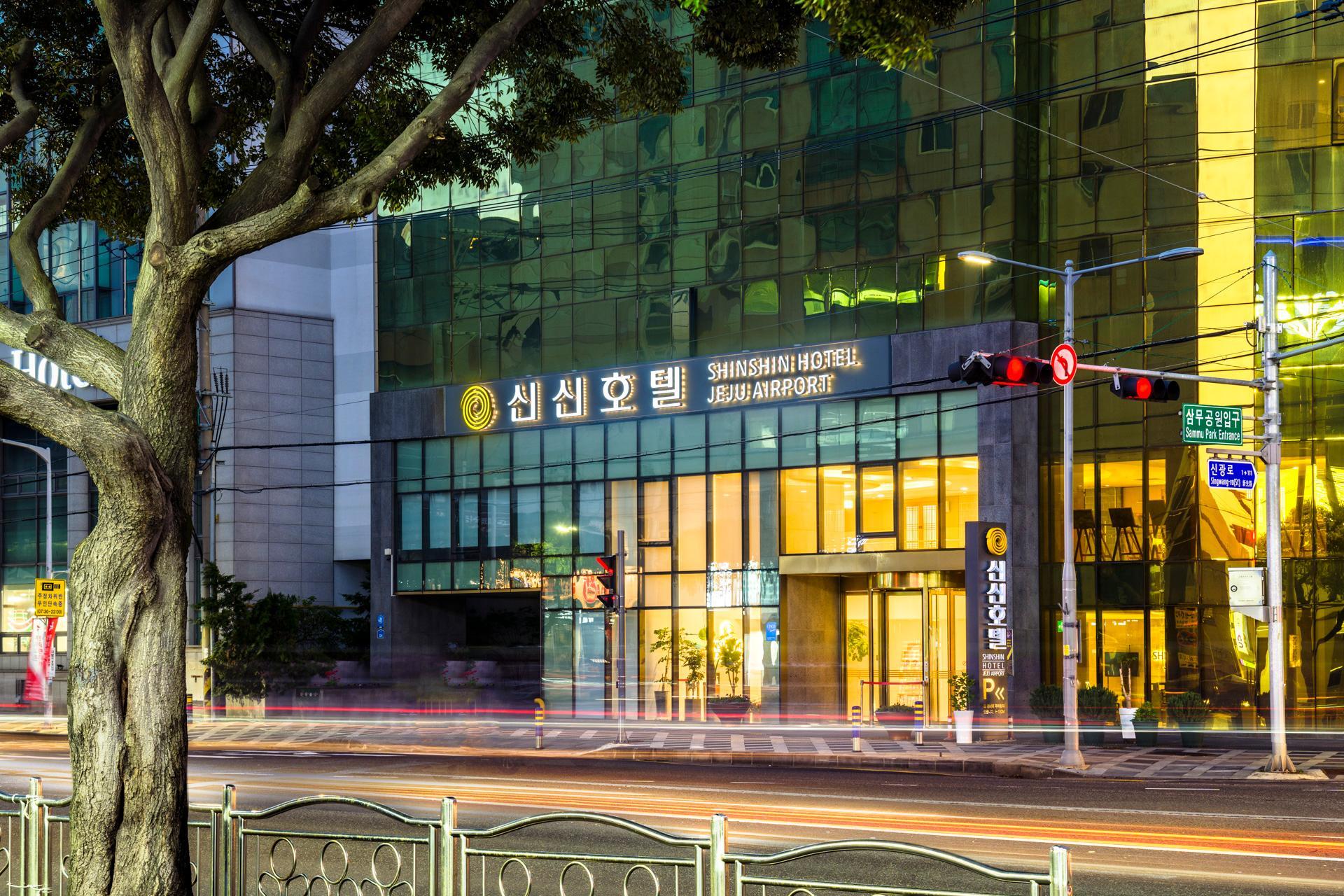 Ngoại cảnh khách sạn