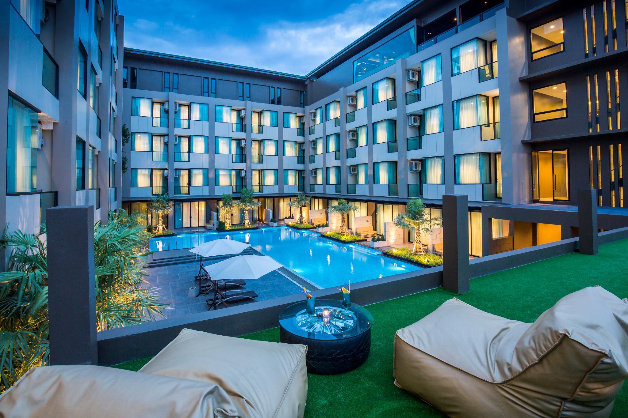 Ngoại cảnh khách sạn