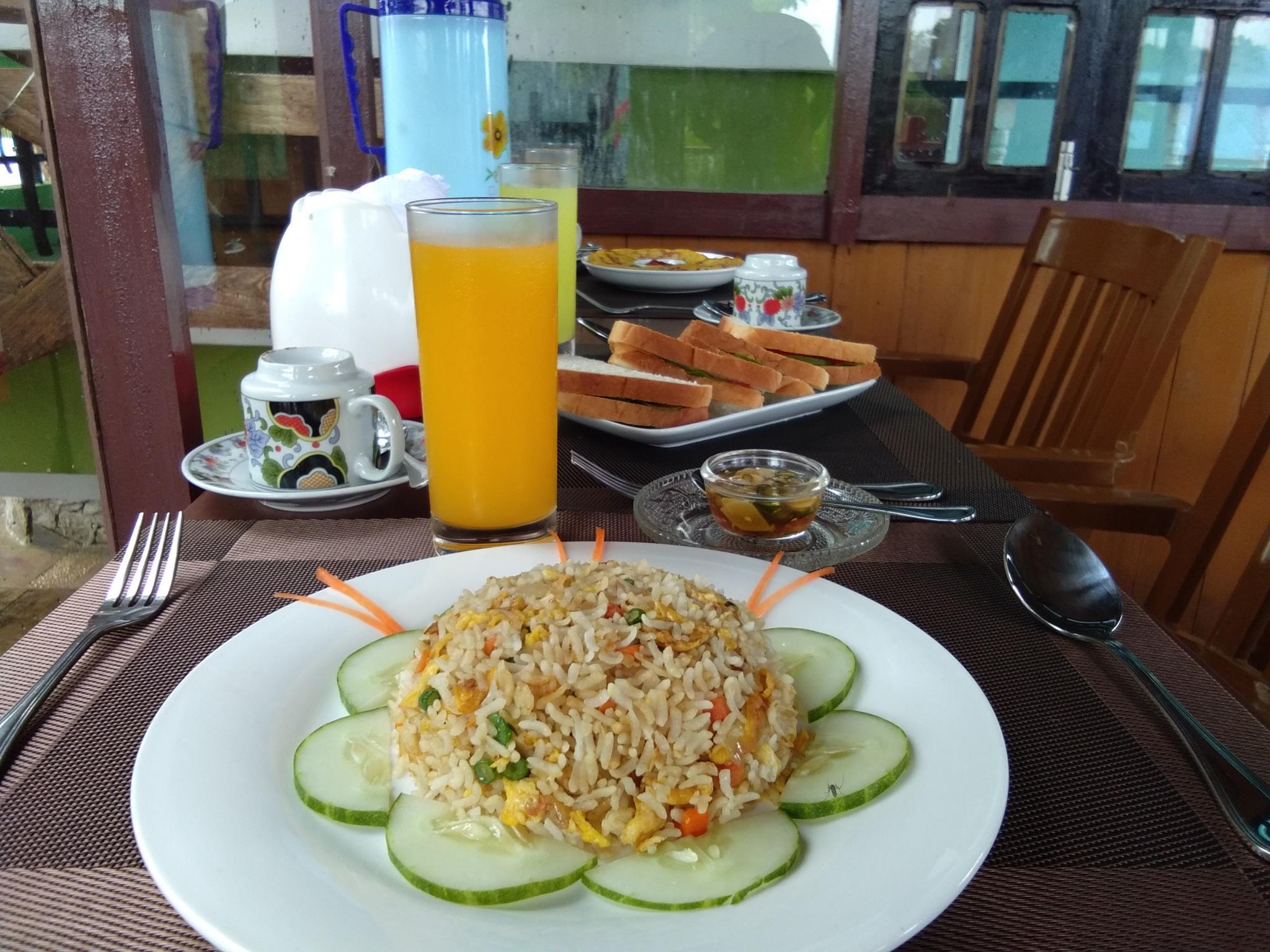 Đồ ăn và thức uống