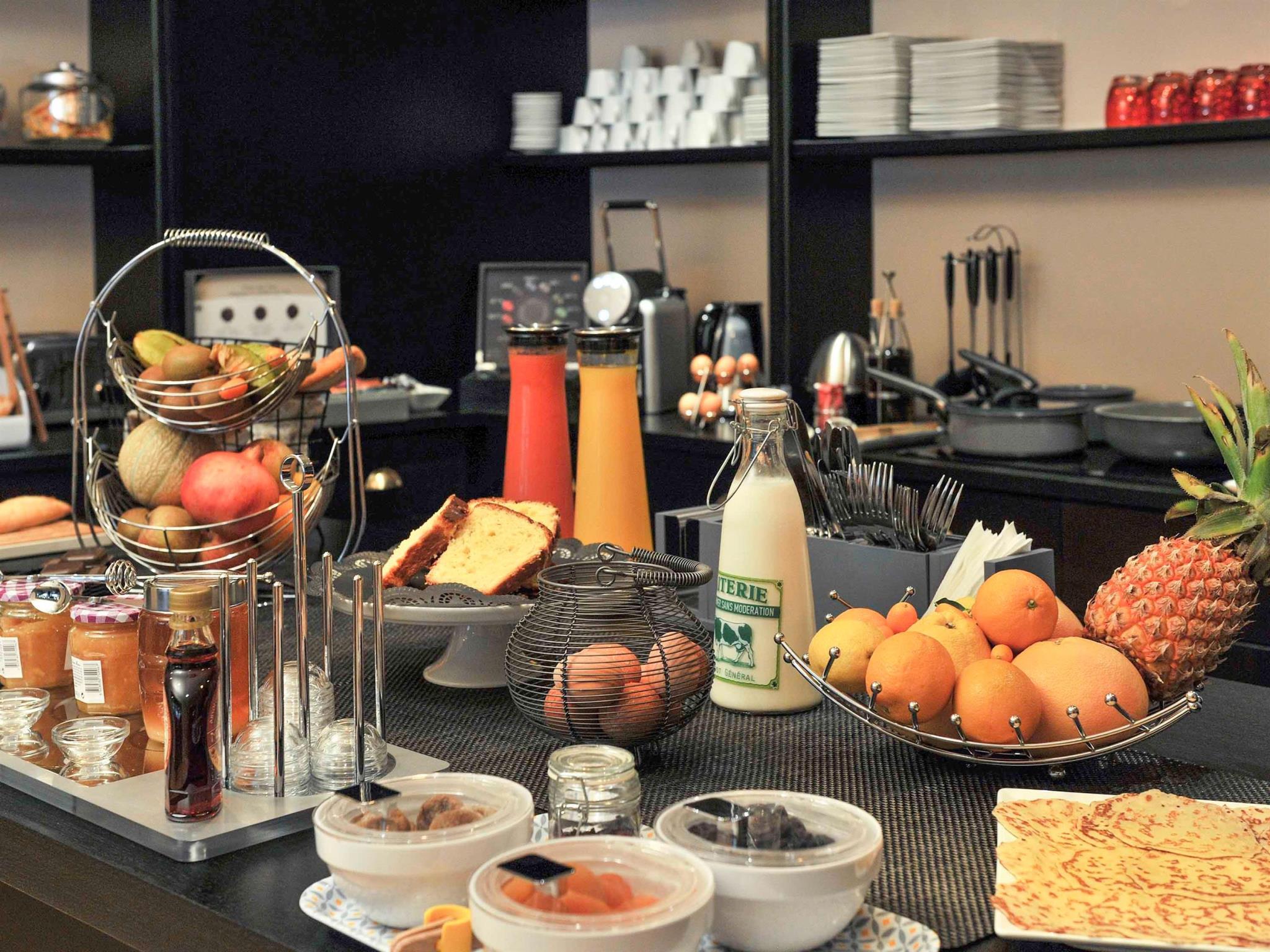 Đồ ăn và thức uống