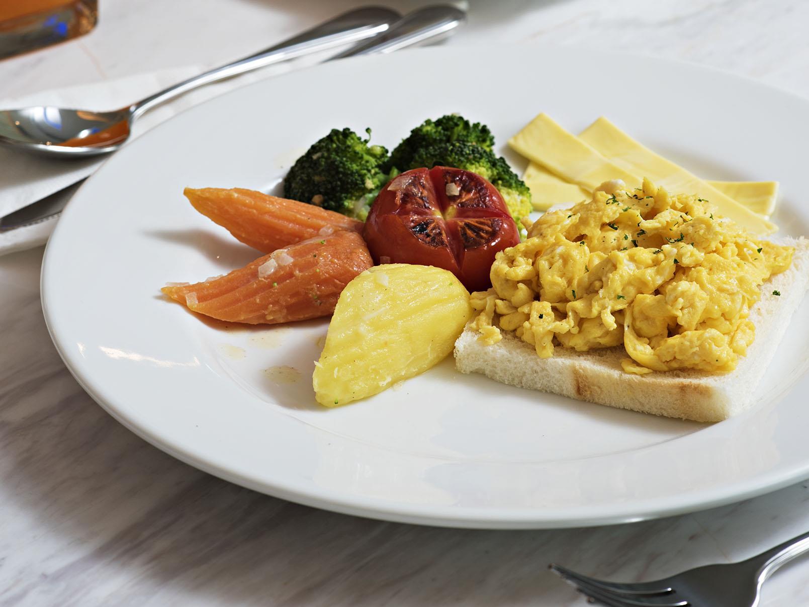 Đồ ăn và thức uống