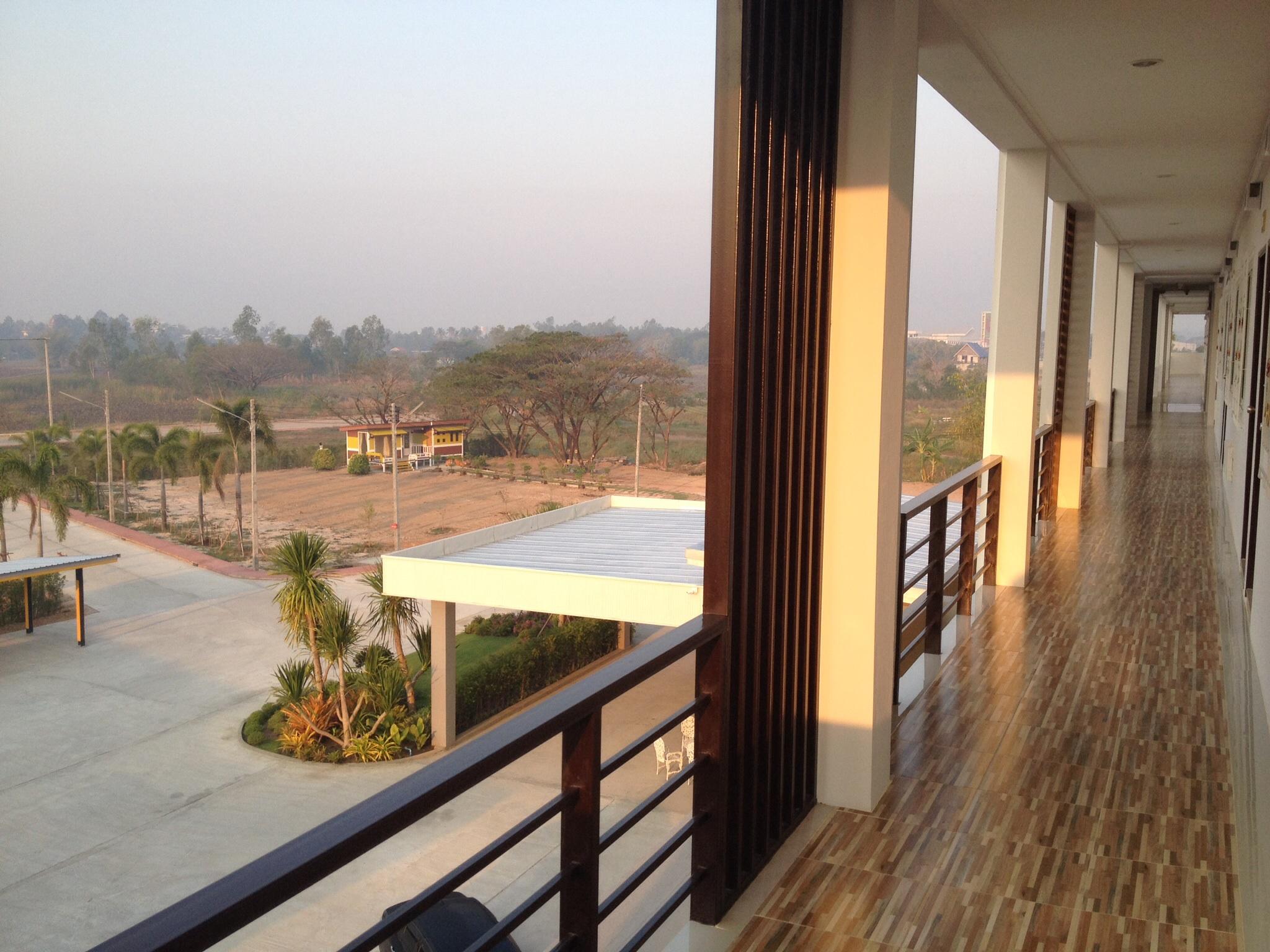 Ngoại cảnh khách sạn