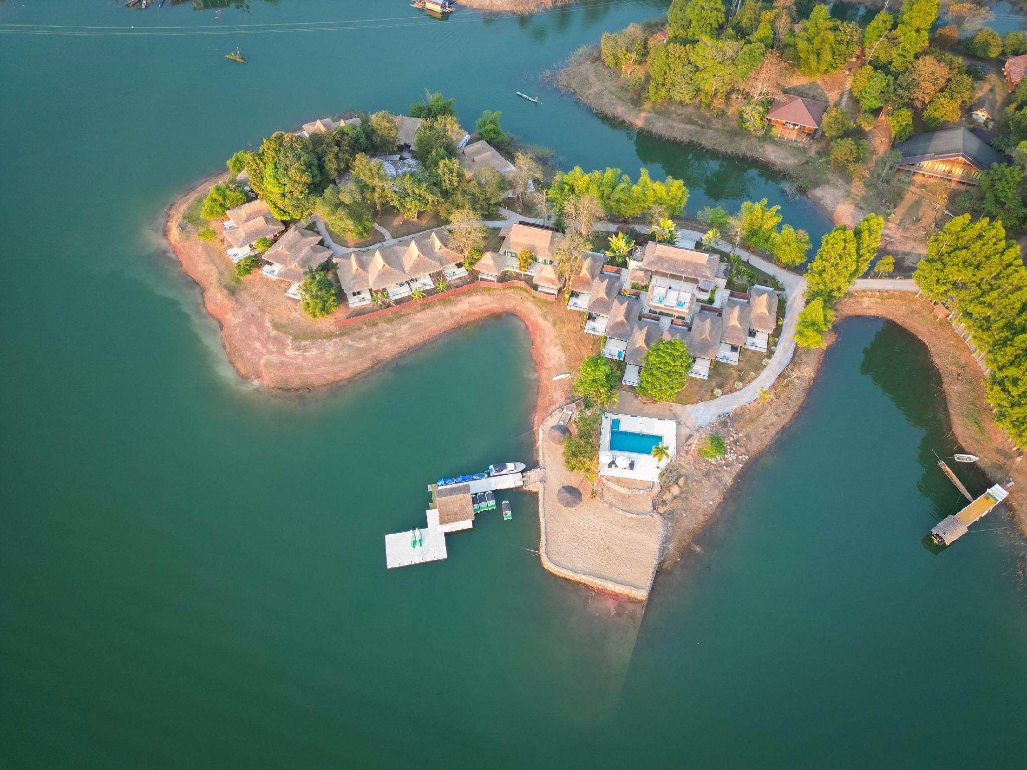 Ngoại cảnh khách sạn