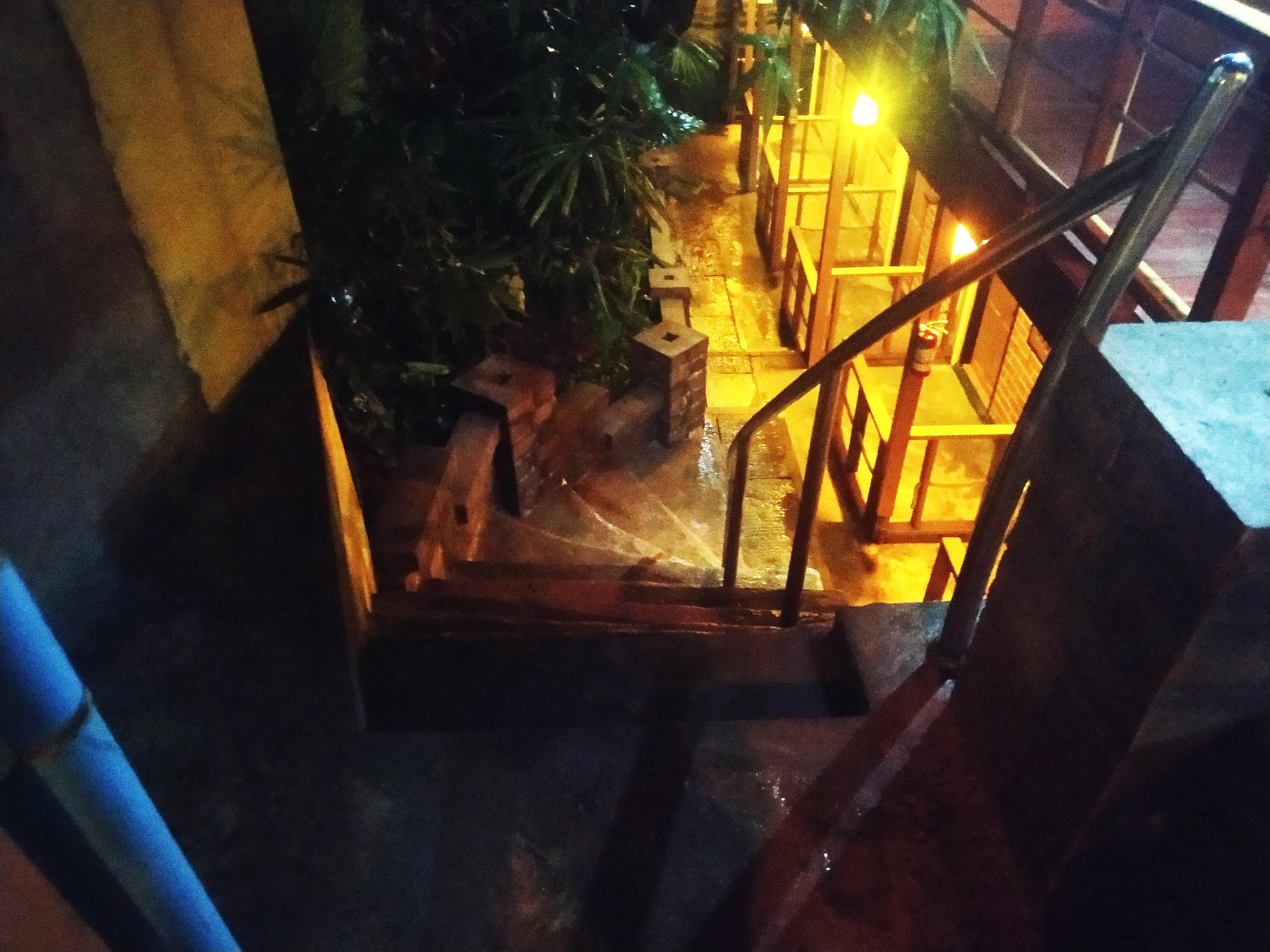 Ngoại cảnh khách sạn